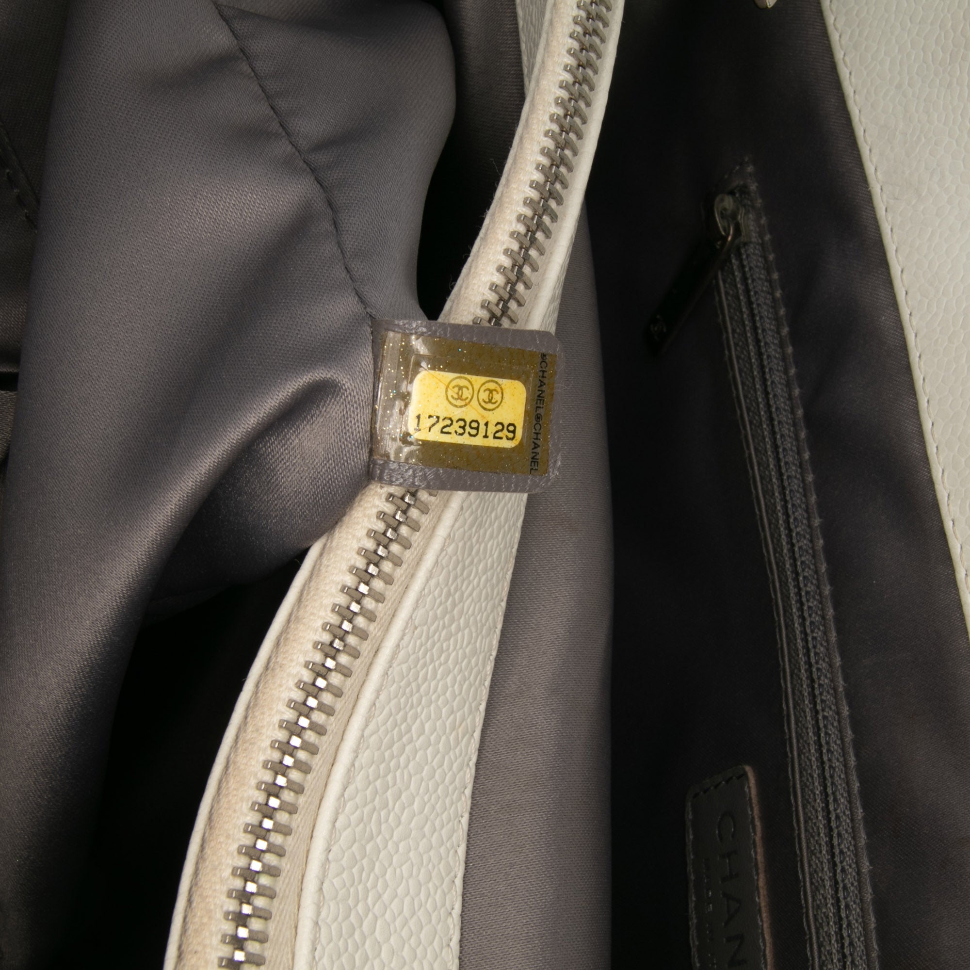Chanel Caviar Grand Shopping Tote XL - image 6