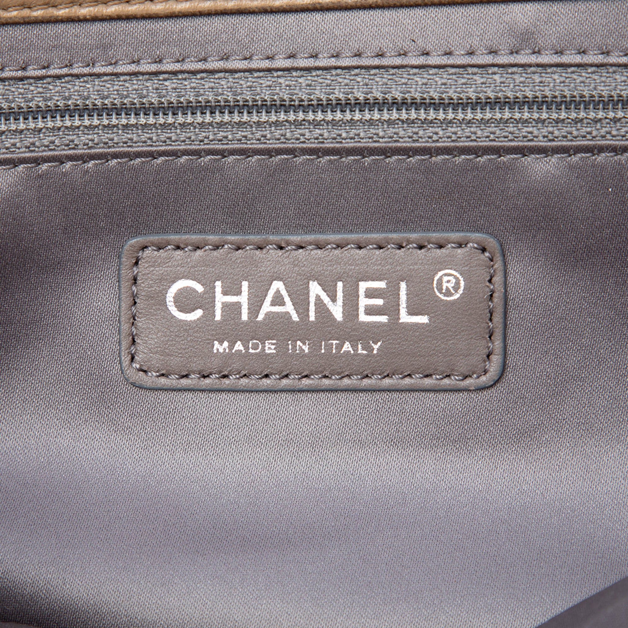 Chanel Medium Quilted Lambskin Coco Rain Flap - image 5