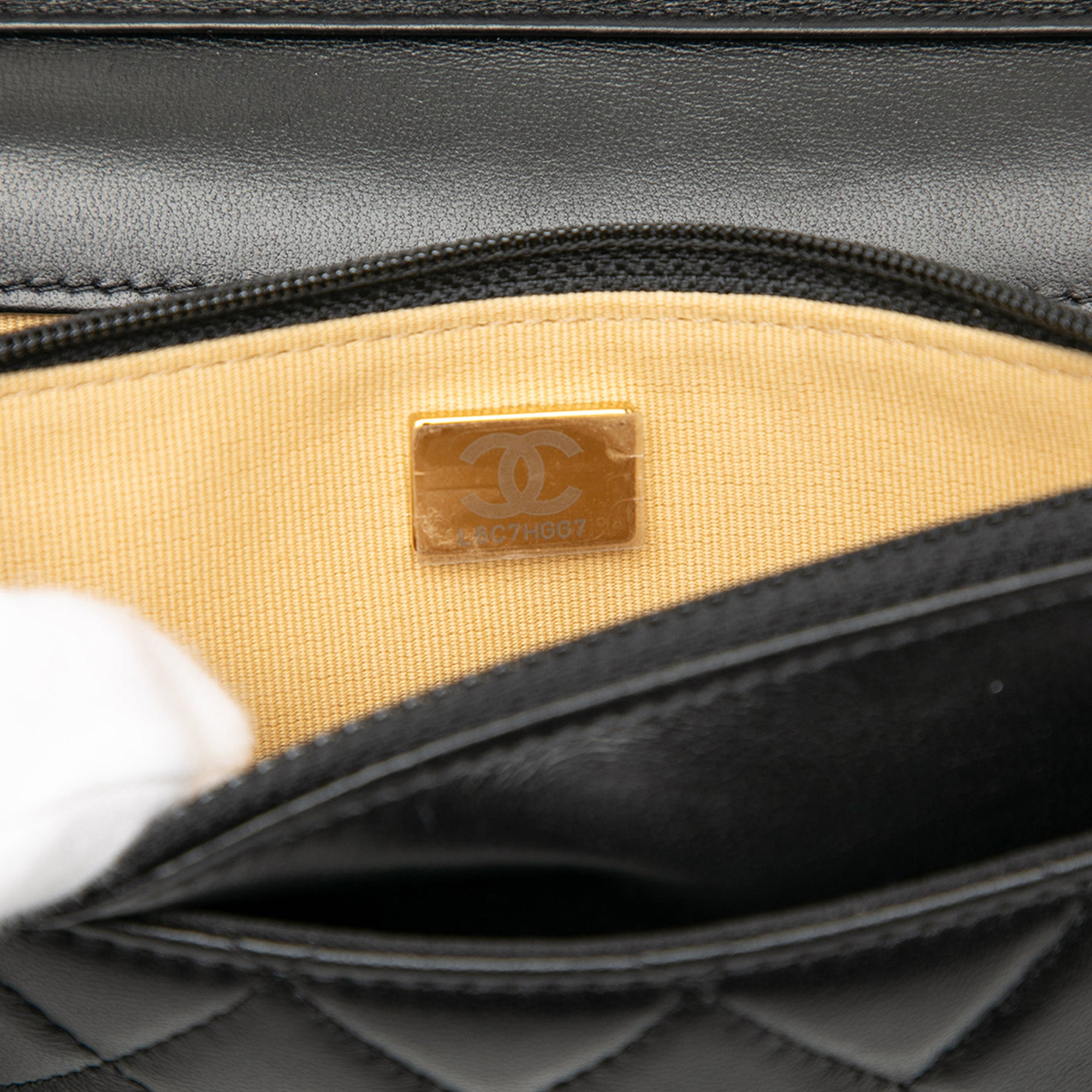 Chanel CC Quilted Lambskin Coco Clips Wallet on Chain - image 6