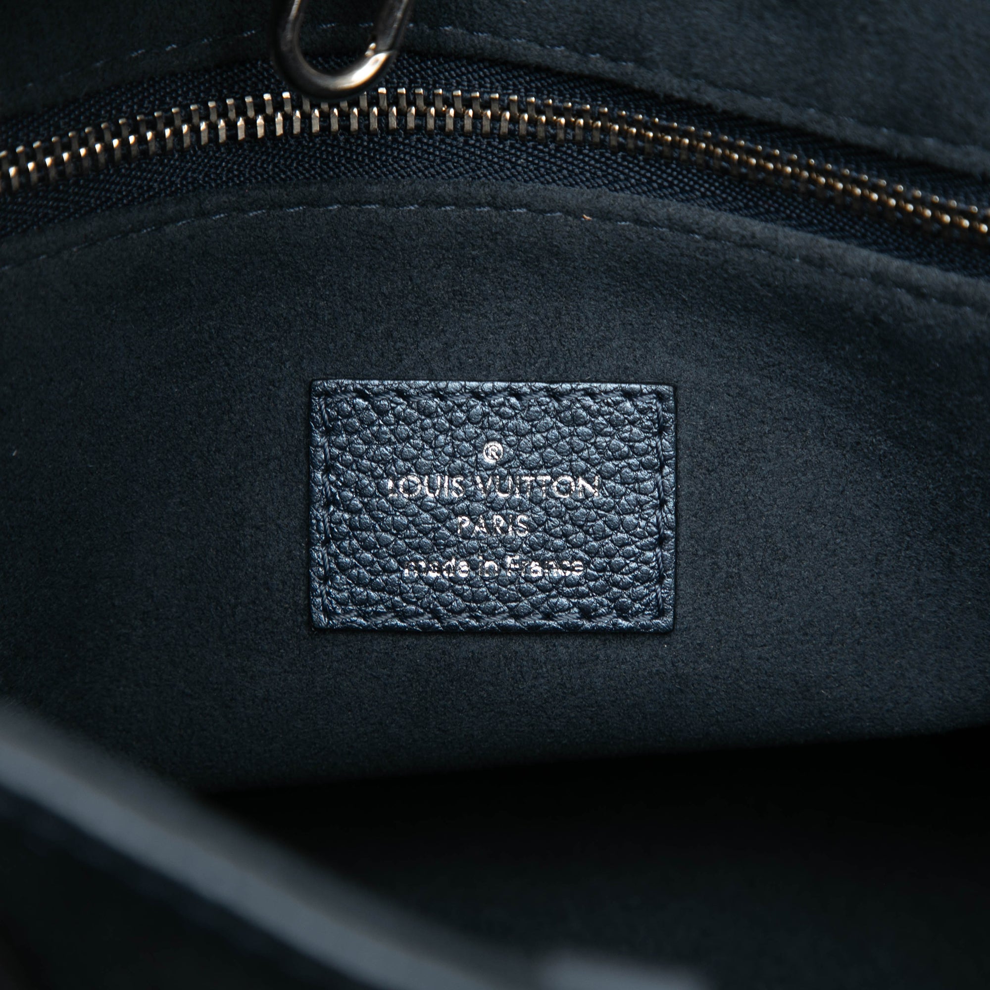 Louis Vuitton Metallic Monogram Giant Empreinte Onthego PM - image 5