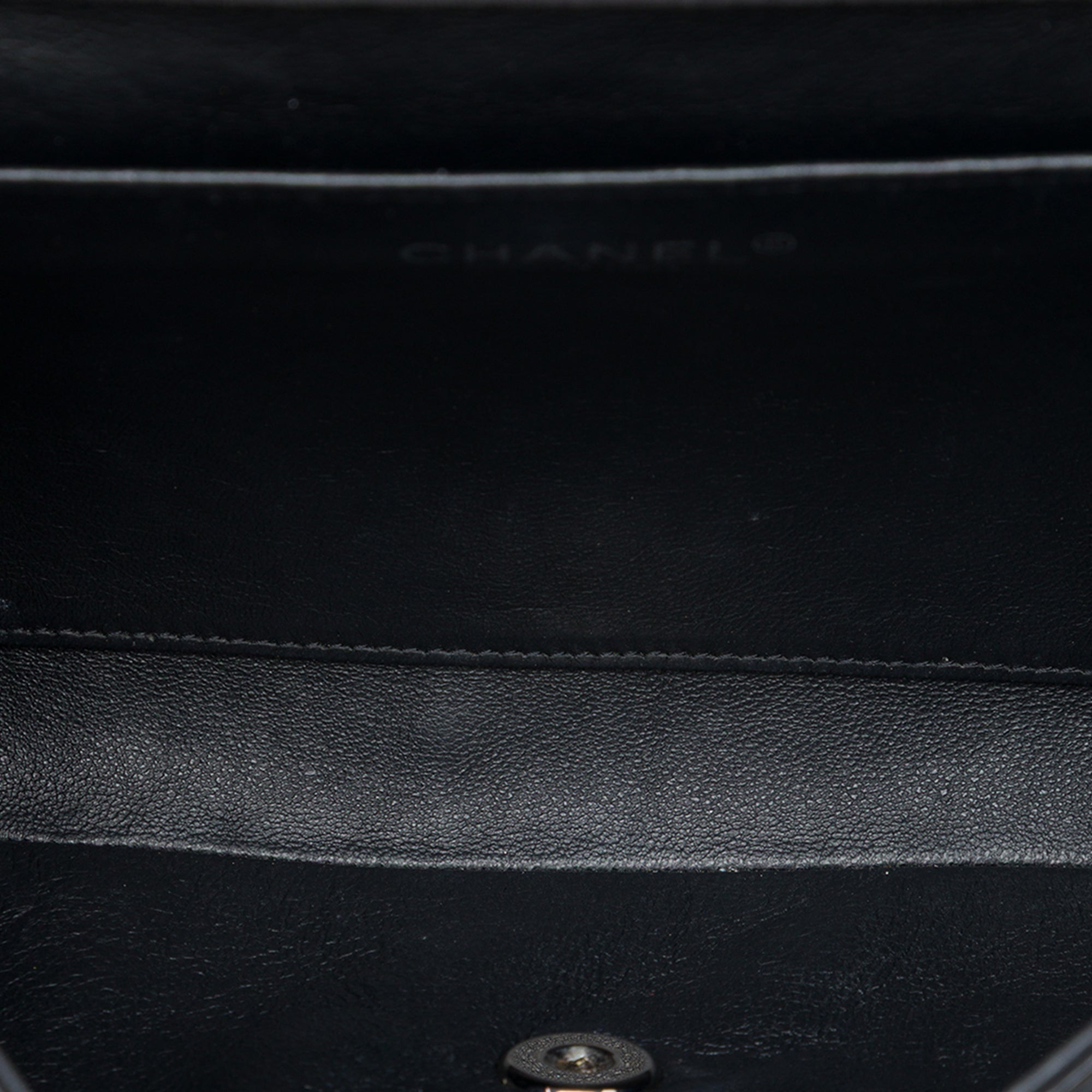 Chanel CC Quilted Patent Flap Clutch with Chain - image 4
