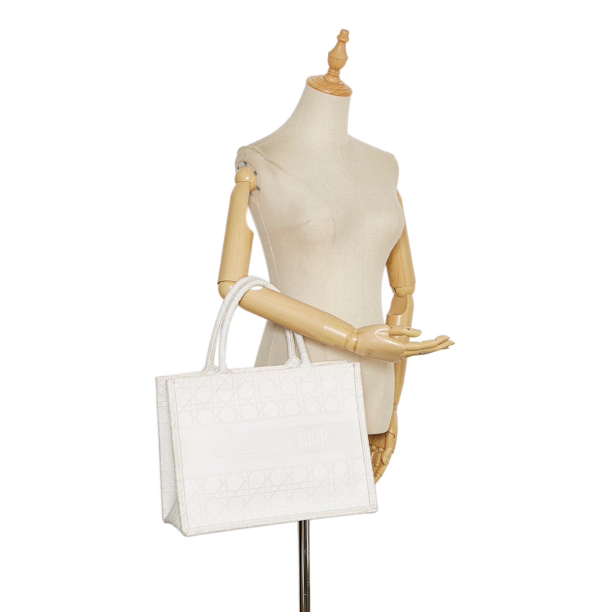Dior Medium Cannage Book Tote - image 8