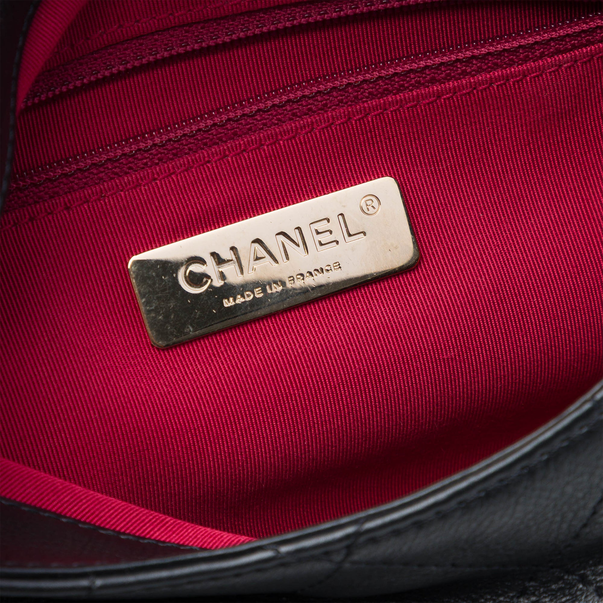 Chanel CC Quilted Calfskin Chain Around Saddle Flap - image 5
