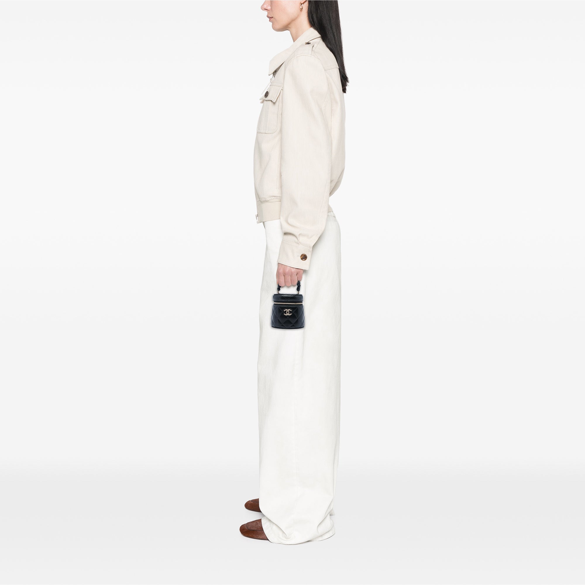 Chanel Mini Quilted Lambskin Ruched Handle Vanity Case - image 5