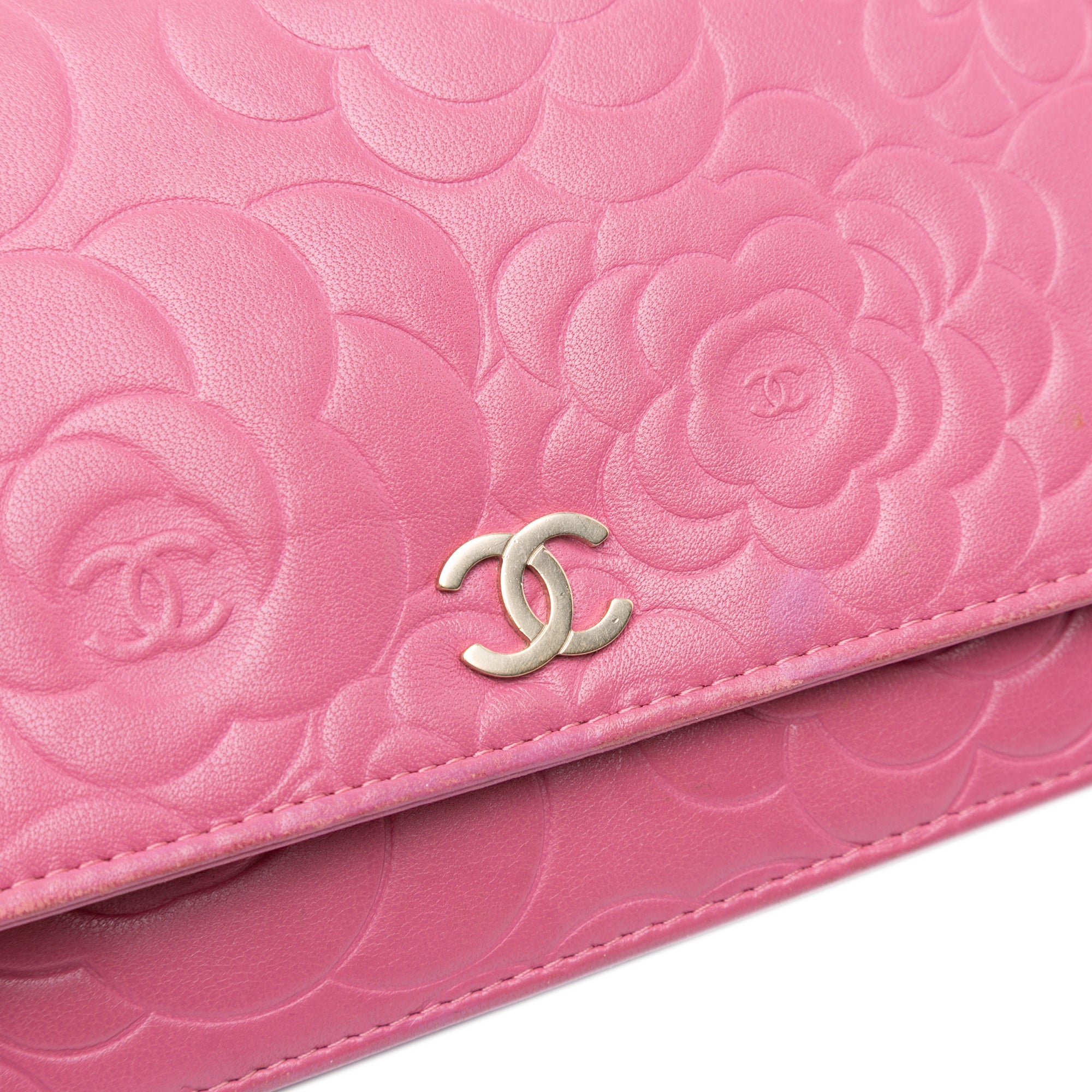 Chanel CC Embossed Lambskin Camellia Wallet On Chain - image 8