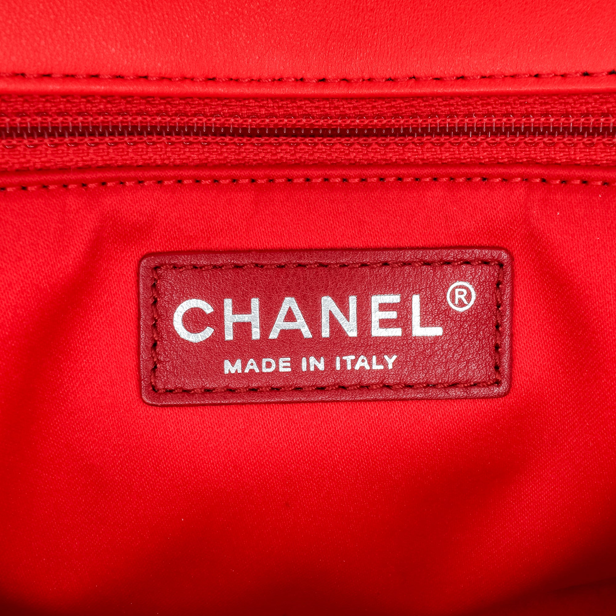 Chanel Jumbo Lambskin Easy Carry Flap Satchel - image 5