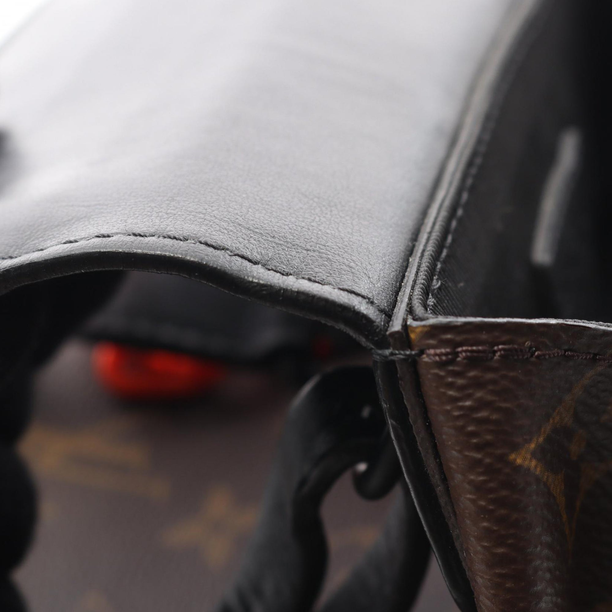 Louis Vuitton Monogram Zoom with Friends Steamer XS - image 7