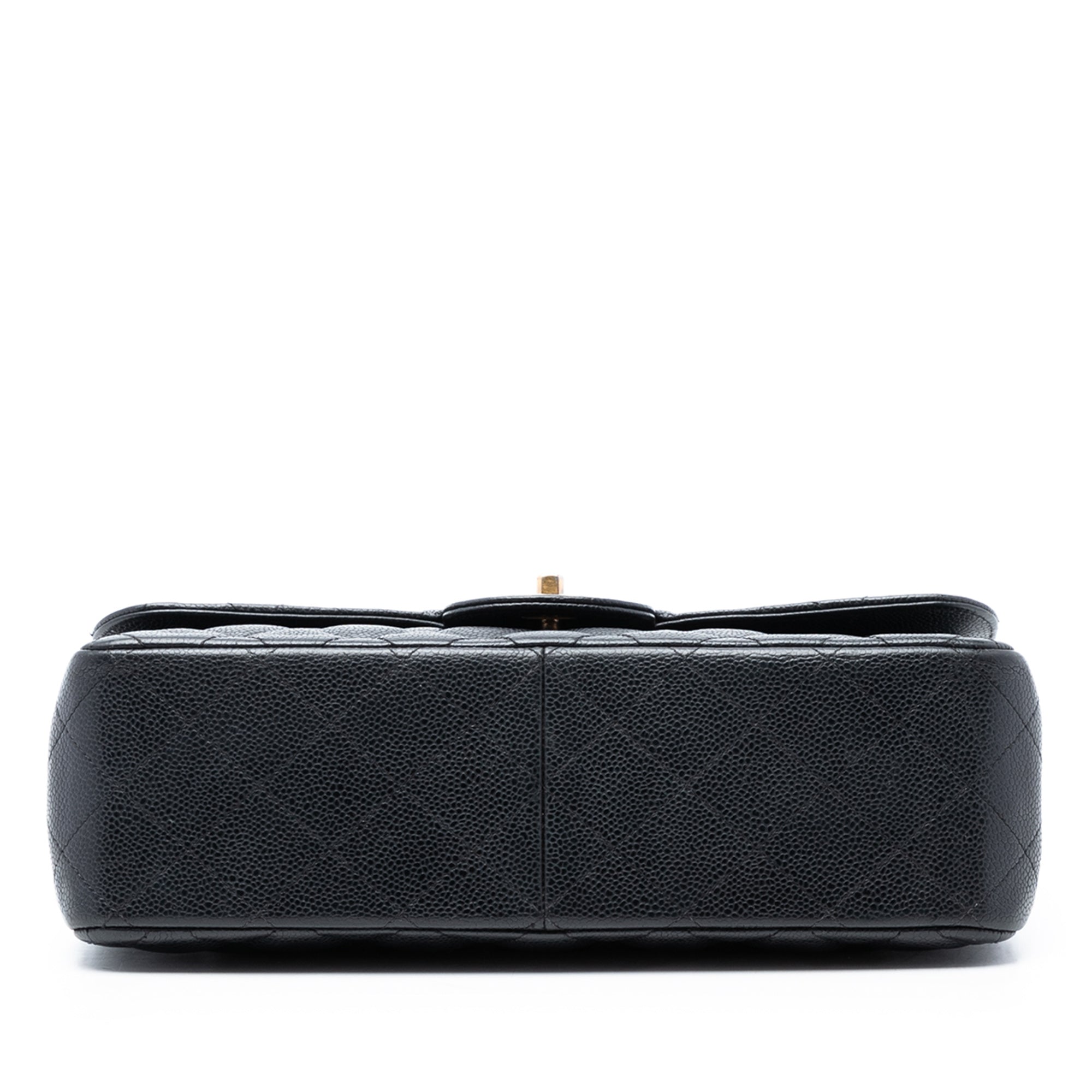 Chanel Jumbo Classic Caviar Double Flap - image 3