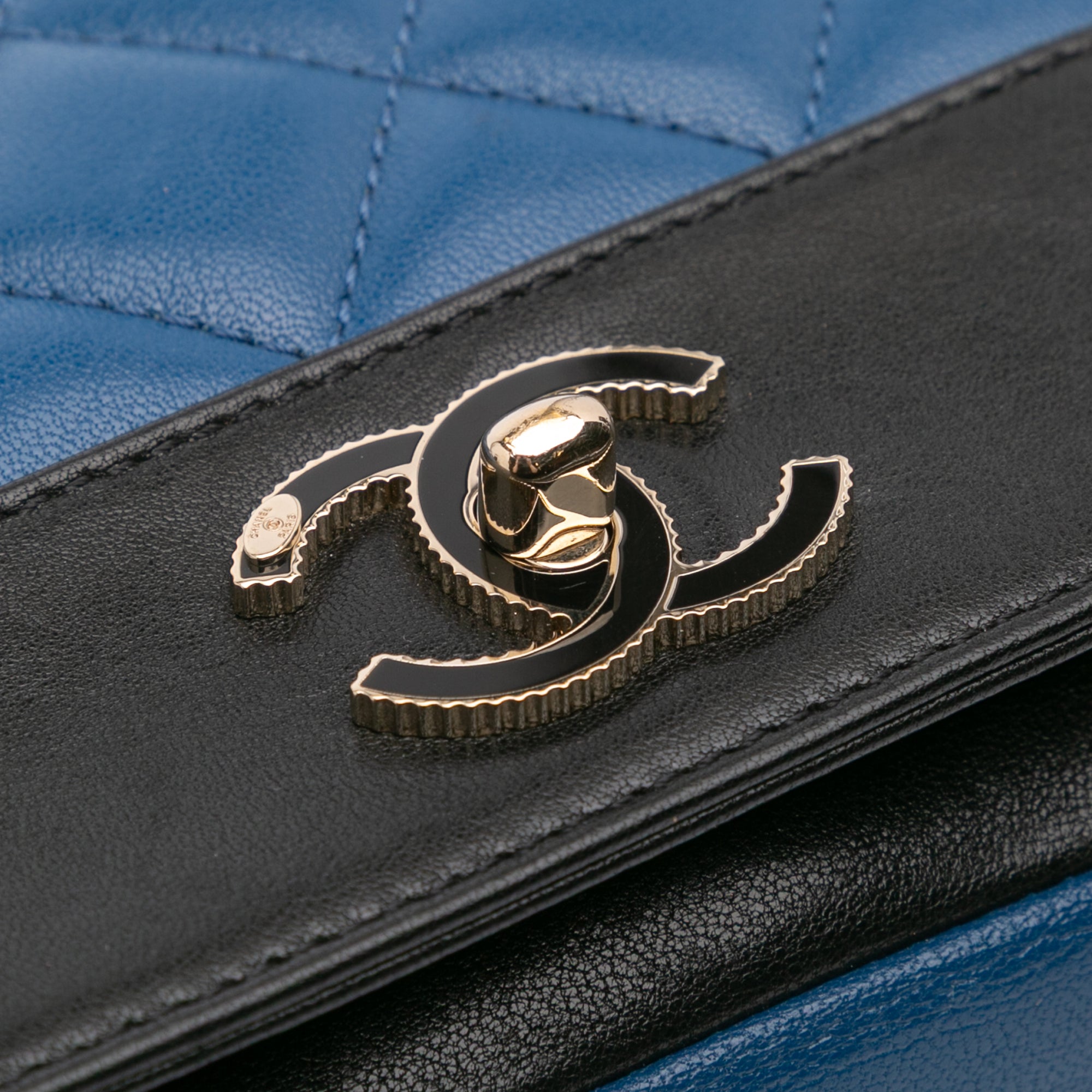 Chanel Small Bicolor Lambskin Mademoiselle Flap - image 7