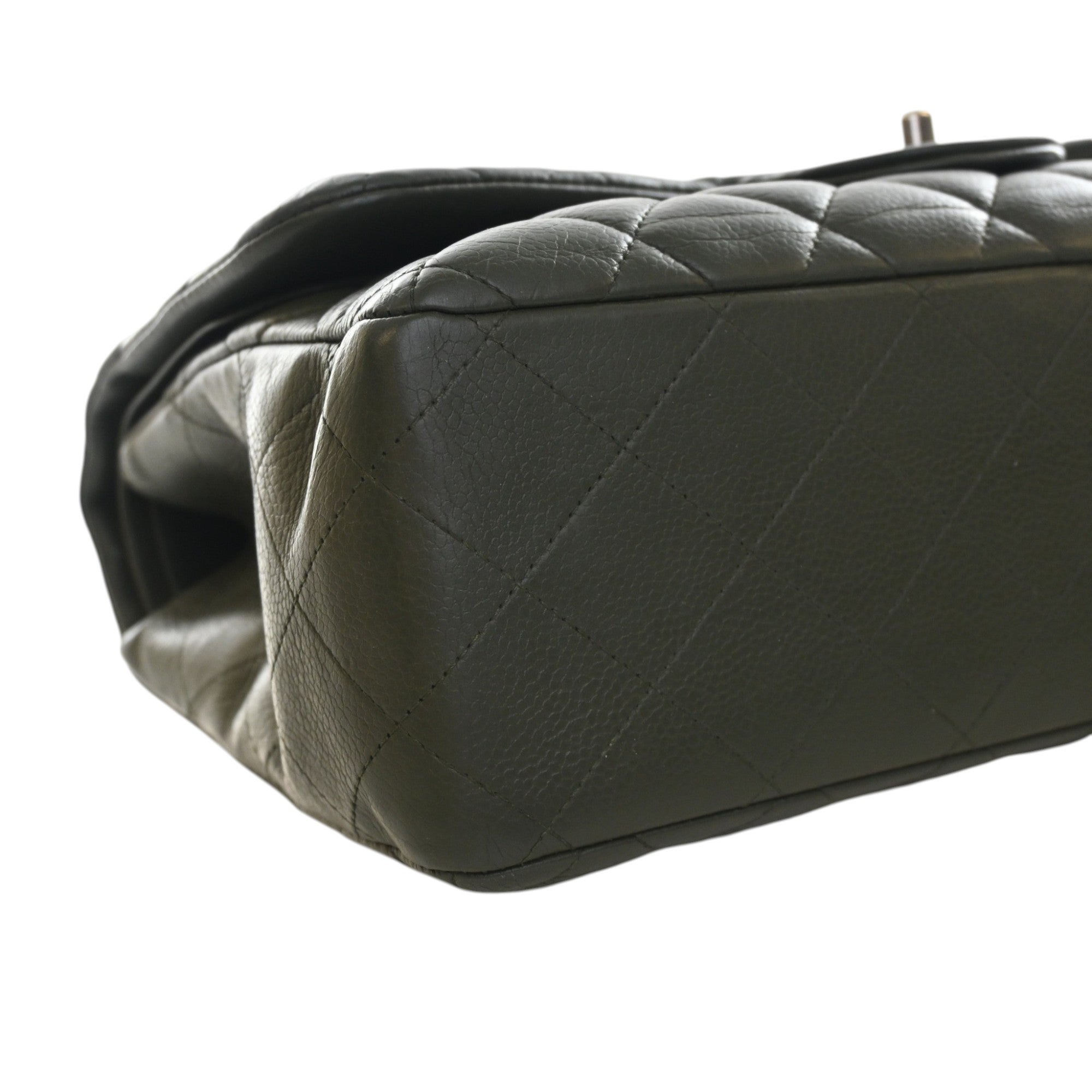 Chanel Jumbo Classic Caviar Double Flap - image 10