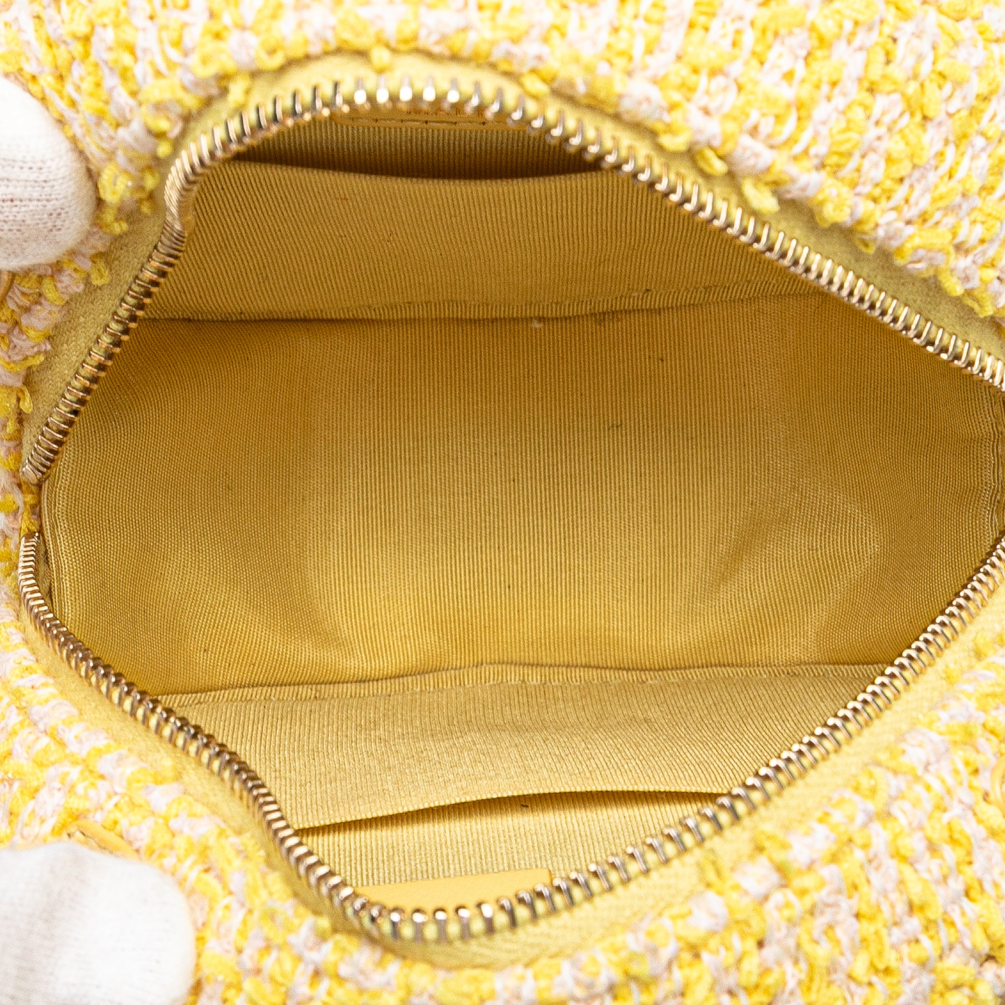 Chanel Tweed 19 Round Clutch with Chain - image 4