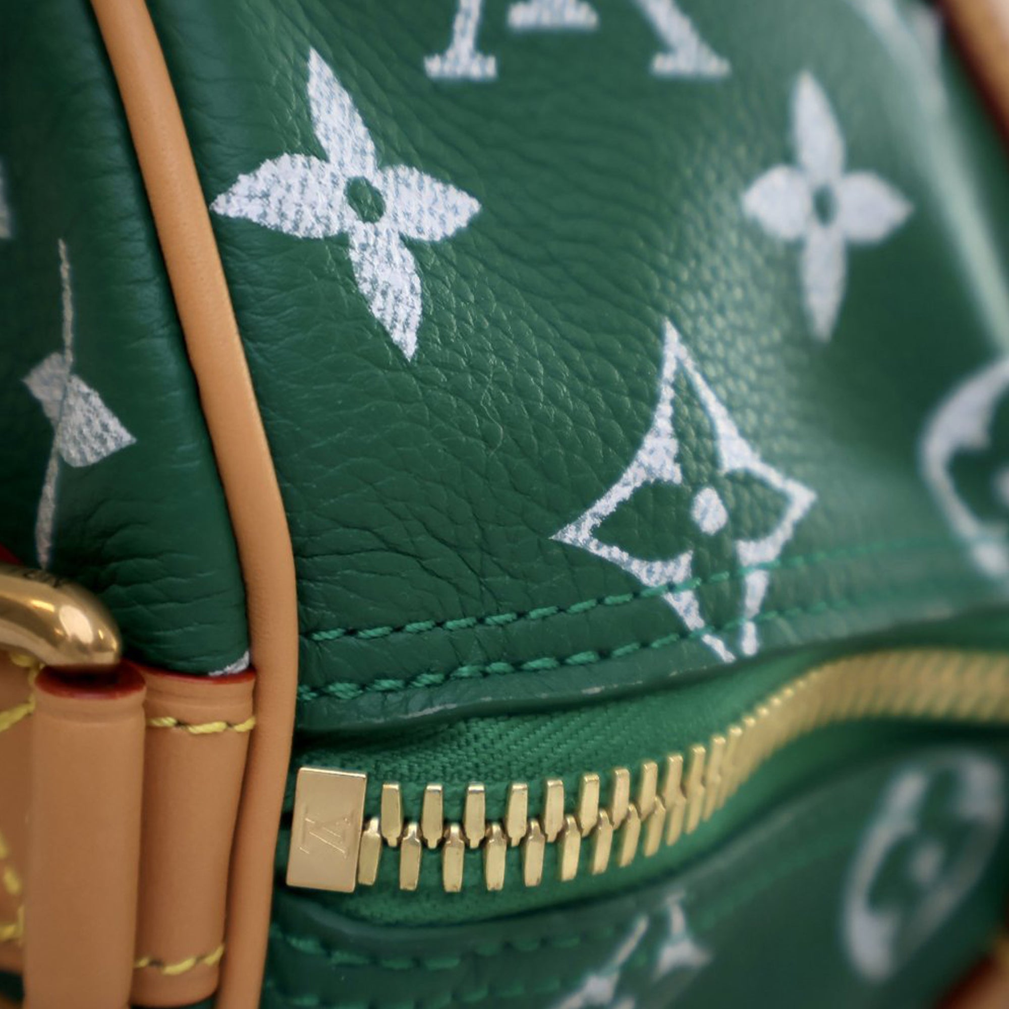 Louis Vuitton Monogram Leather Speedy P9 Bandouliere 40 - image 7