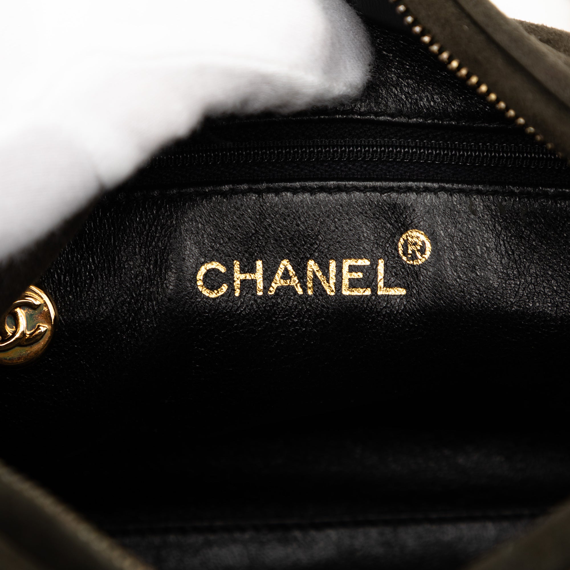 Chanel CC Diagonal Quilted Suede Tassel Diamond Camera Bag - image 5