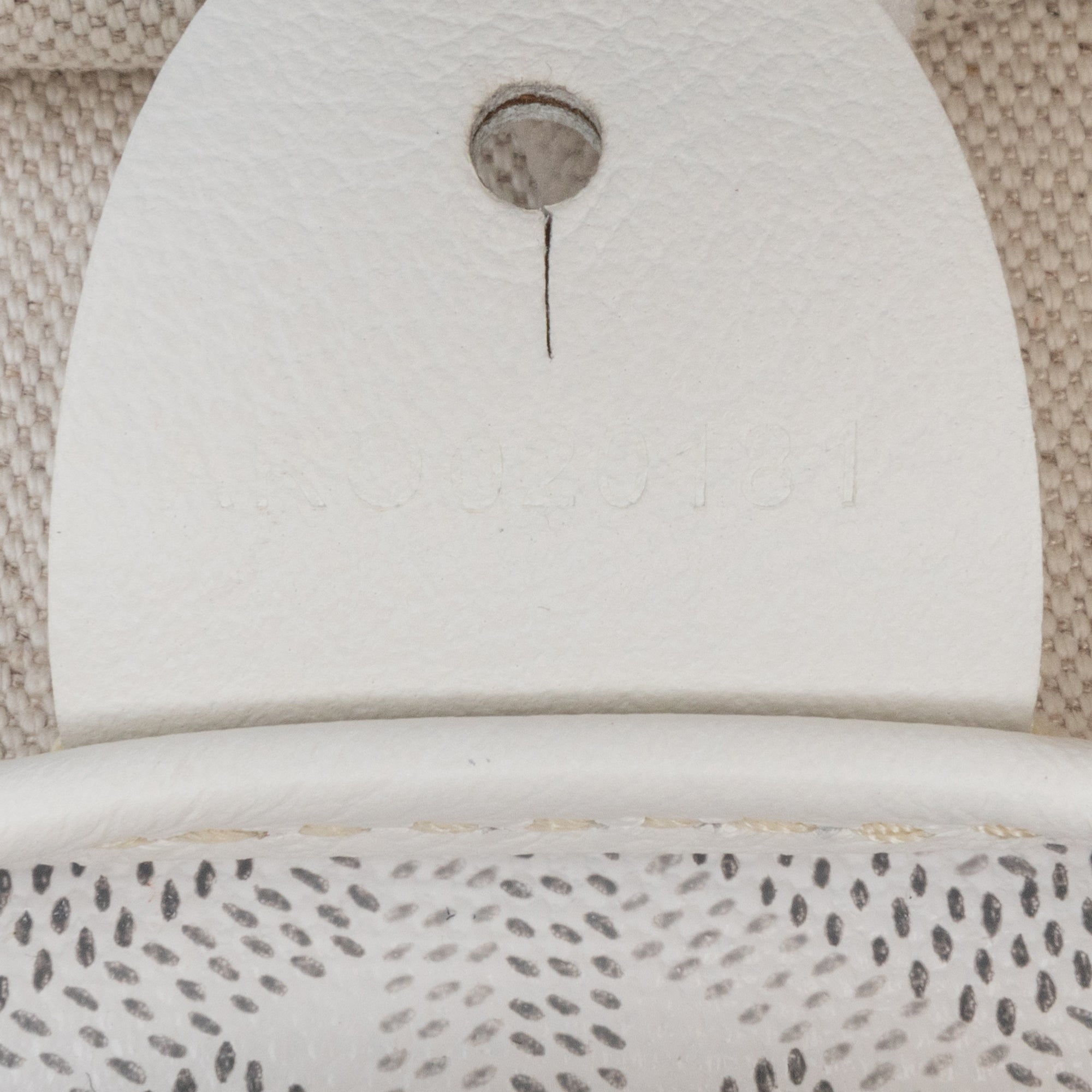 Goyard Goyardine Artois MM - image 5