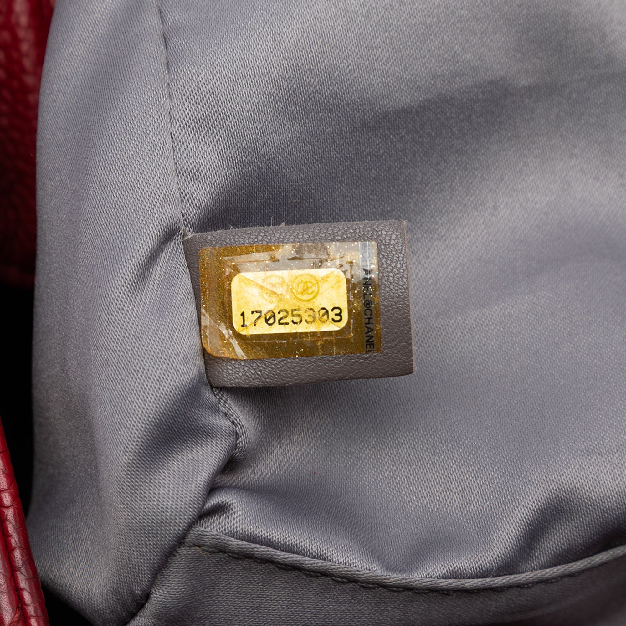 Chanel Caviar Vertical Grand Shopping Tote - image 5