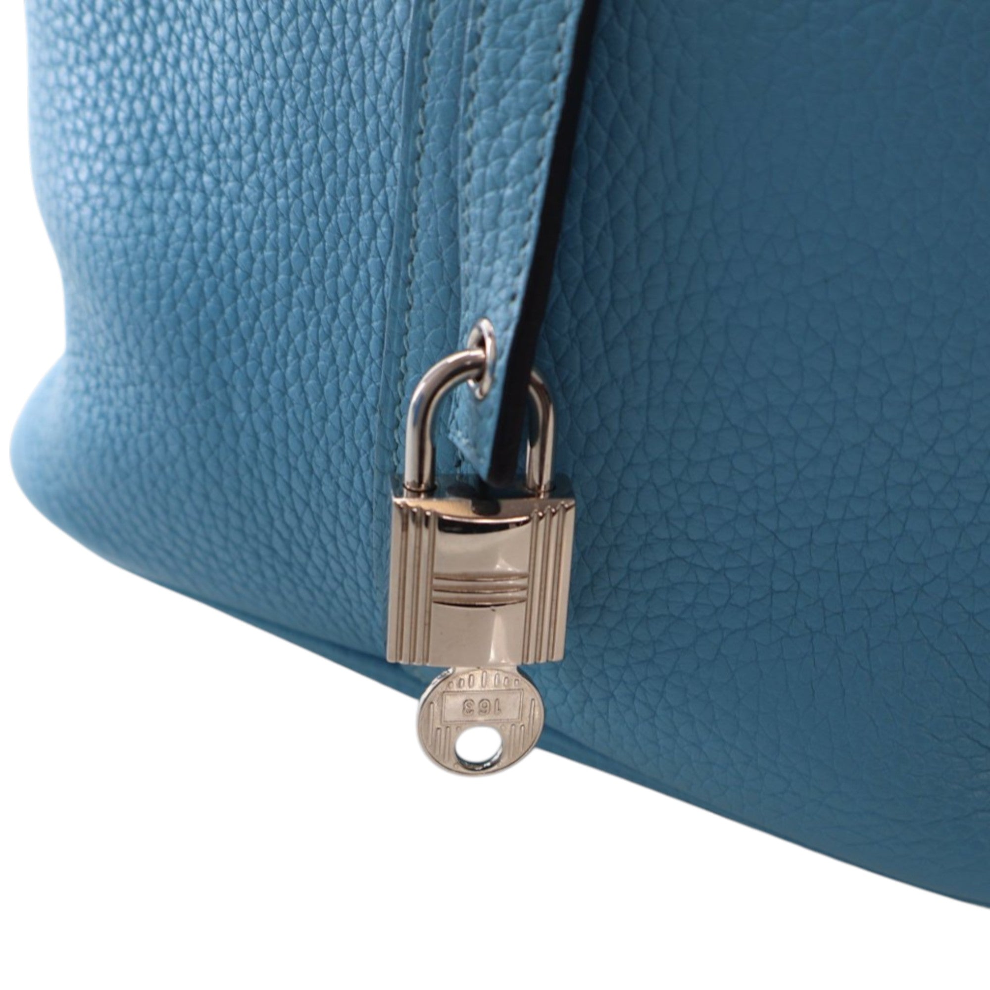 Hermès Clemence and Swift Picotin Lock 22 Eclat - image 7