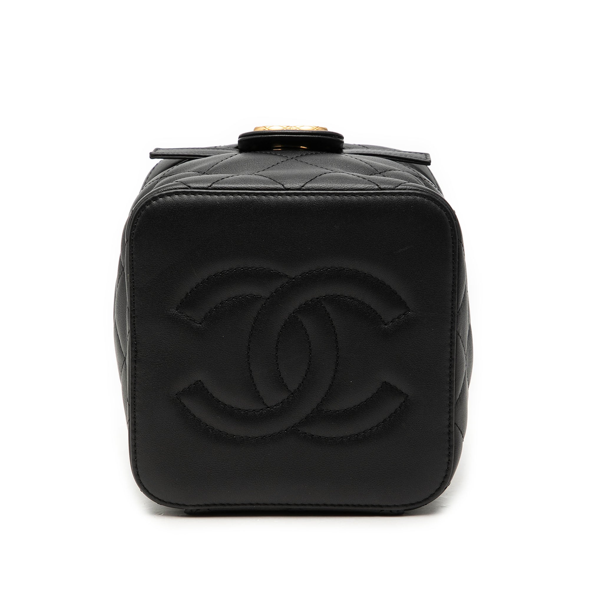 Chanel Small Quilted Calfskin Chain Bar Vanity Case with Chain - image 3