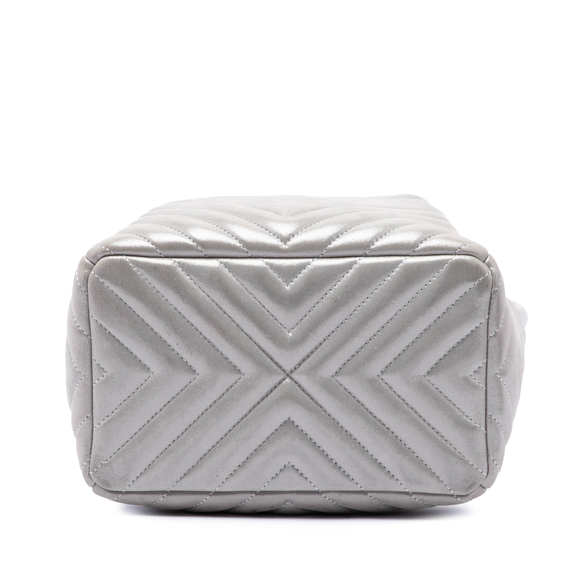 Chanel Small Chevron Iridescent Calfskin Urban Spirit Bucket Bag - image 3
