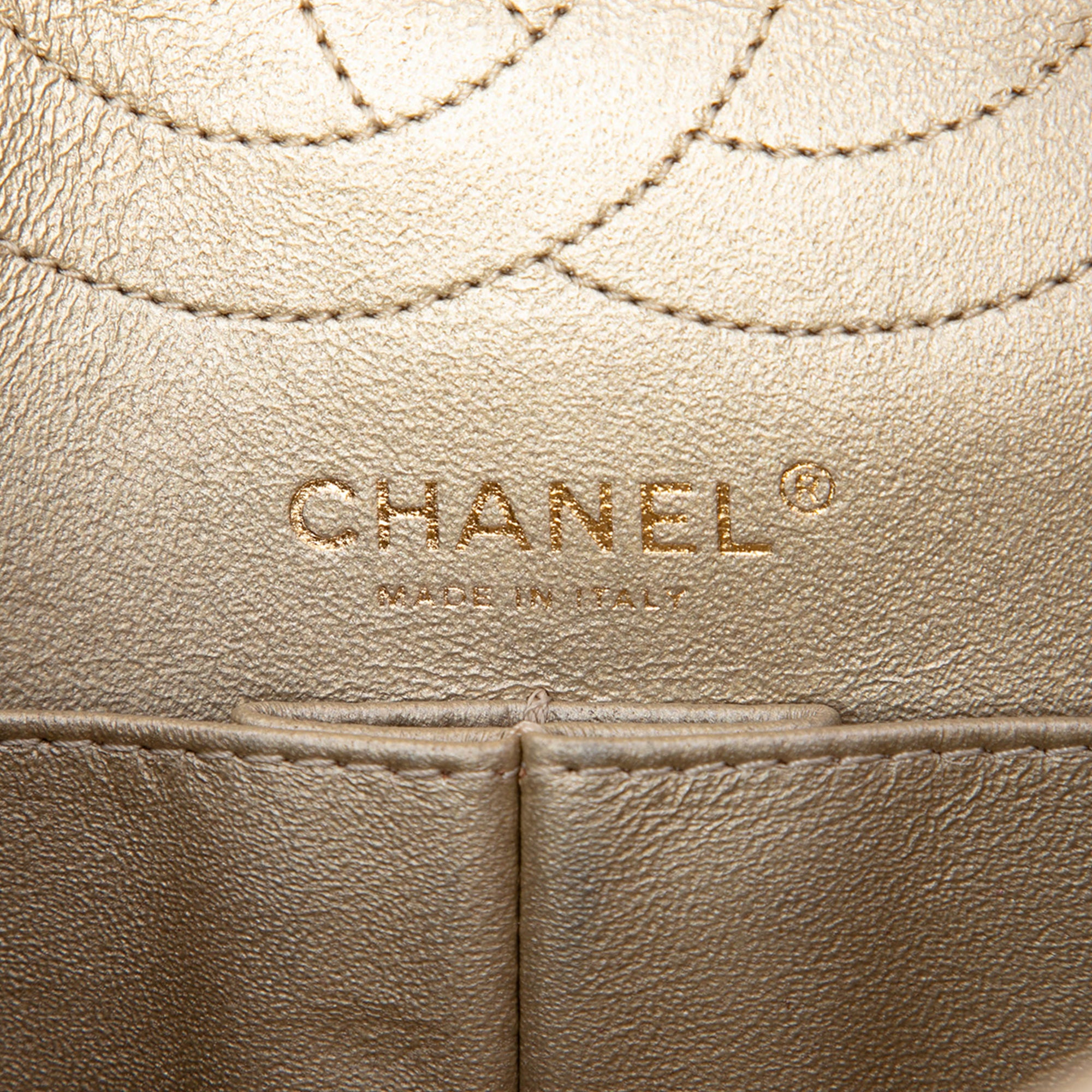 Chanel Quilted Metallic Aged Calfskin Reissue 2.55 Double Flap 226 - image 5