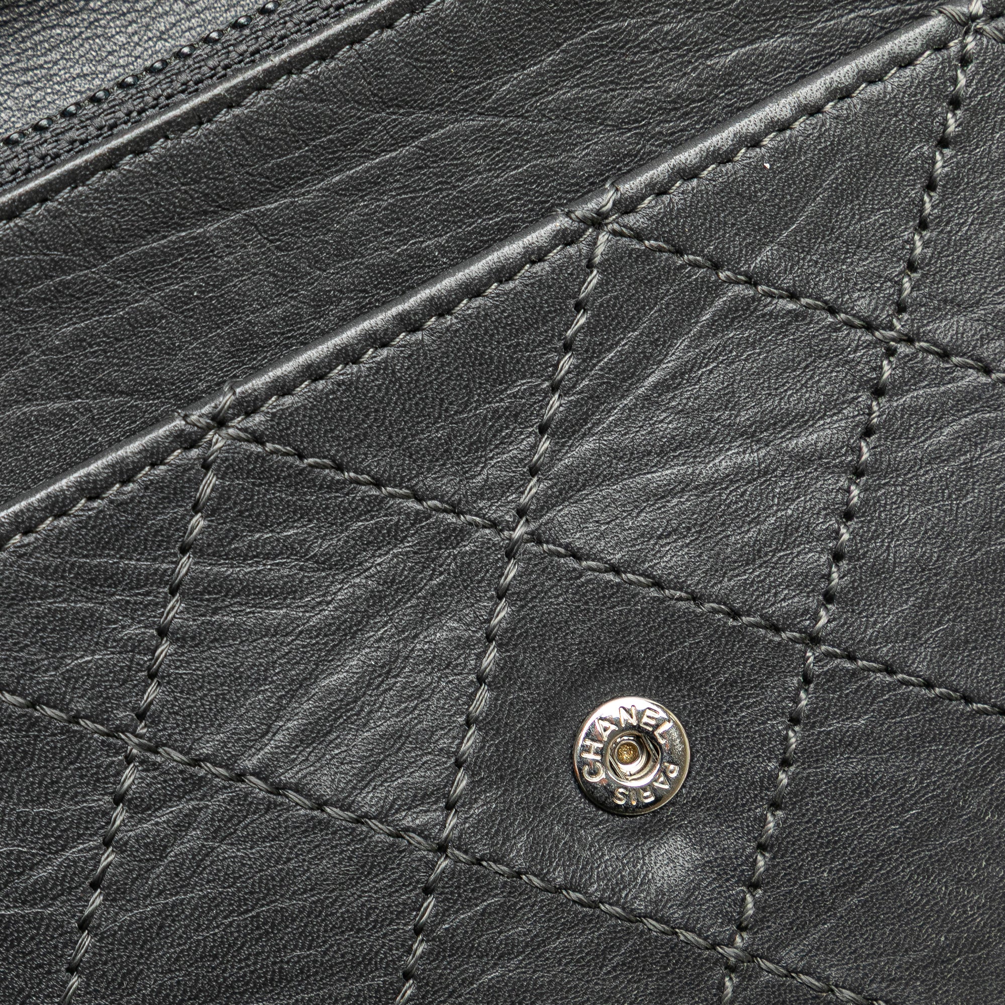 Chanel Reissue 2.55 Stitched Calfskin Wallet on Chain - image 10