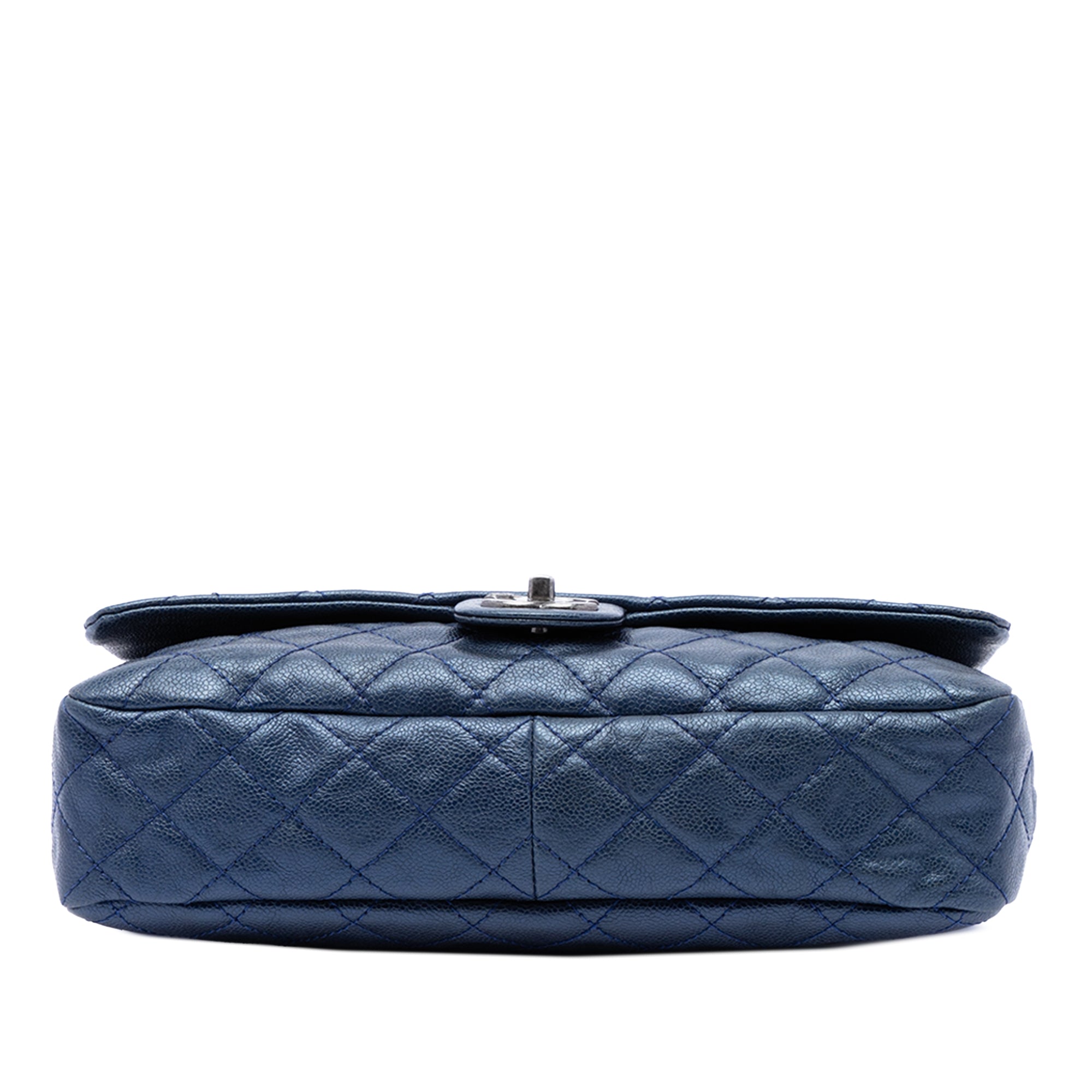 Chanel Jumbo Quilted Iridescent Caviar Easy Flap - image 3