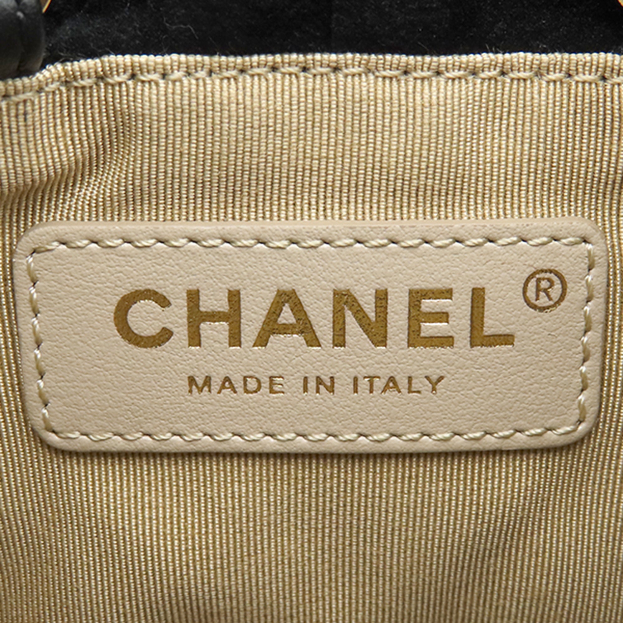 Chanel Quilted Velvet Crystal Pearl Crush Bucket Bag - image 5