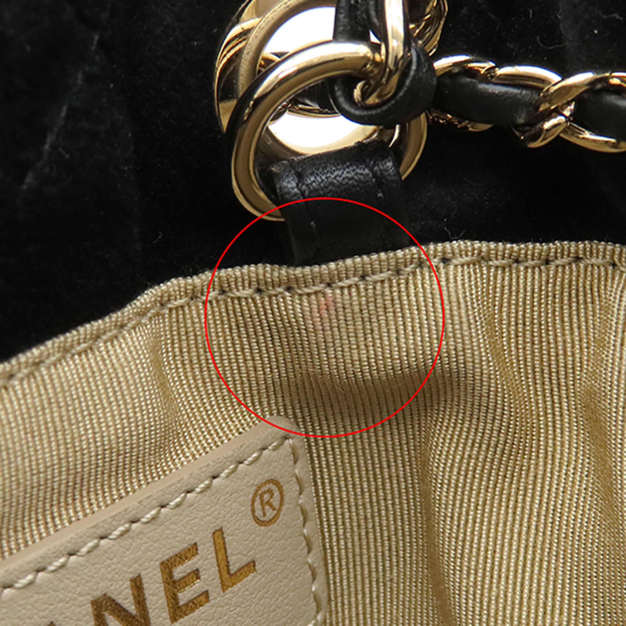 Chanel Quilted Velvet Crystal Pearl Crush Bucket Bag - image 6