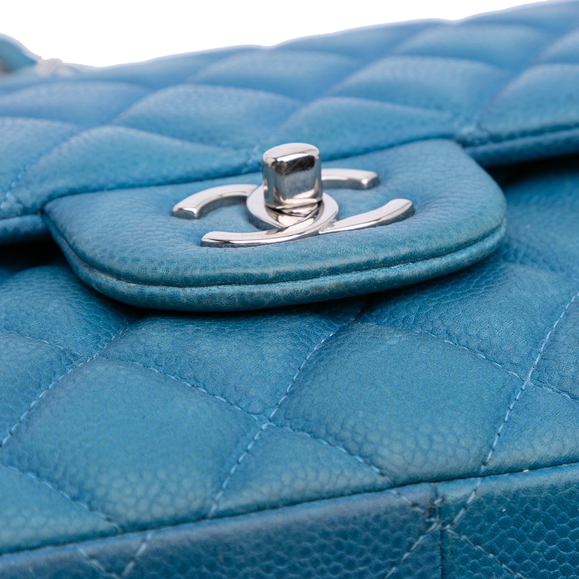 Chanel Jumbo Classic Caviar Double Flap - image 13