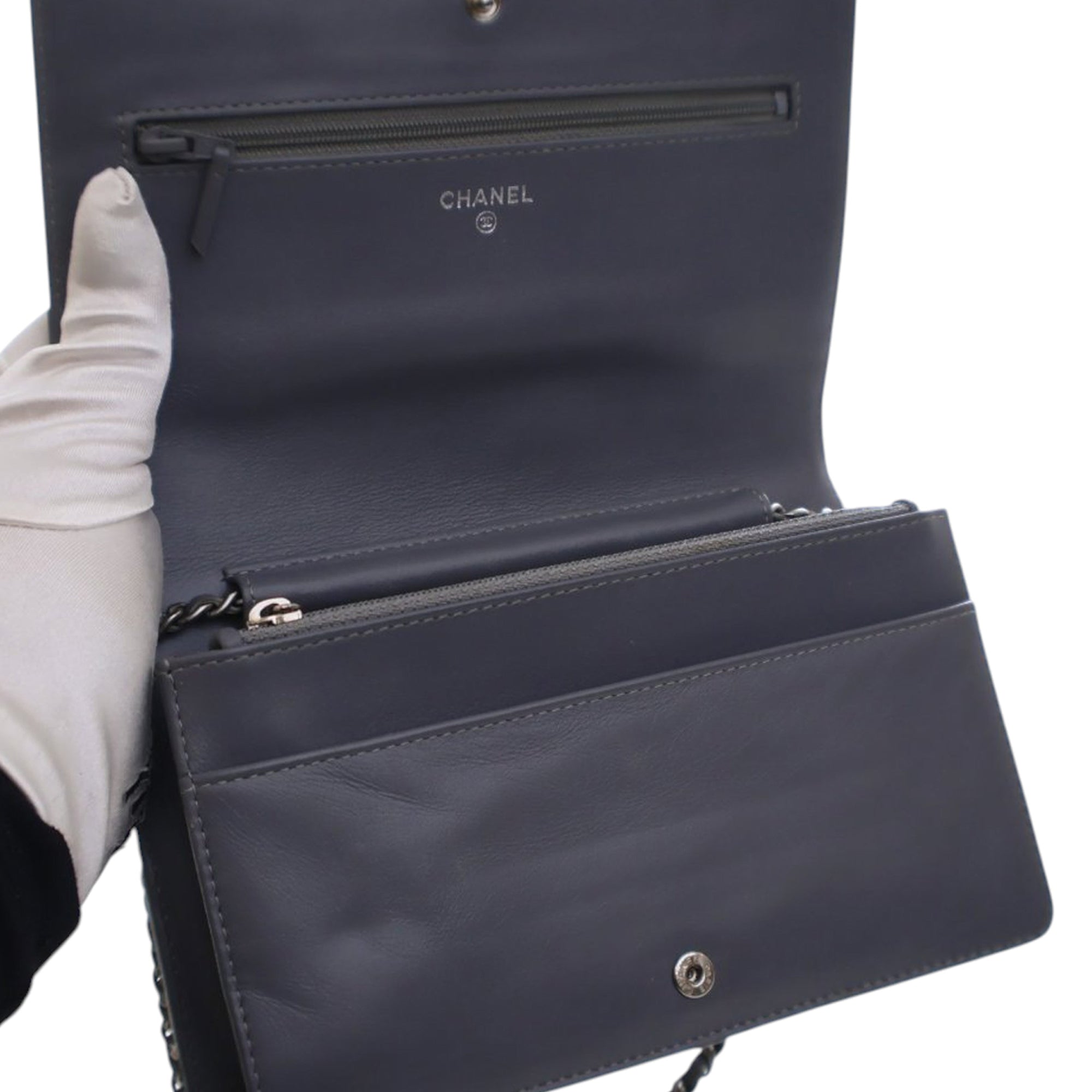 Chanel CC Embossed Patent Camellia Wallet On Chain - image 5