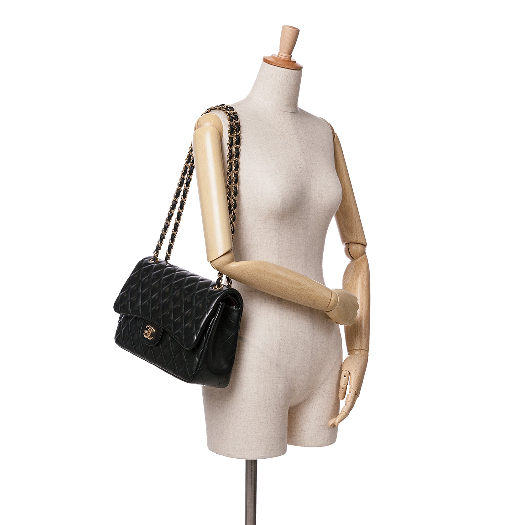 Chanel Jumbo Classic Lambskin Double Flap - image 9
