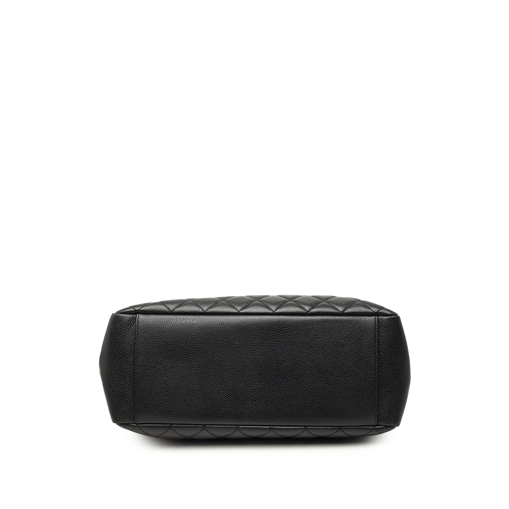 Chanel Caviar Grand Shopping Tote - image 3