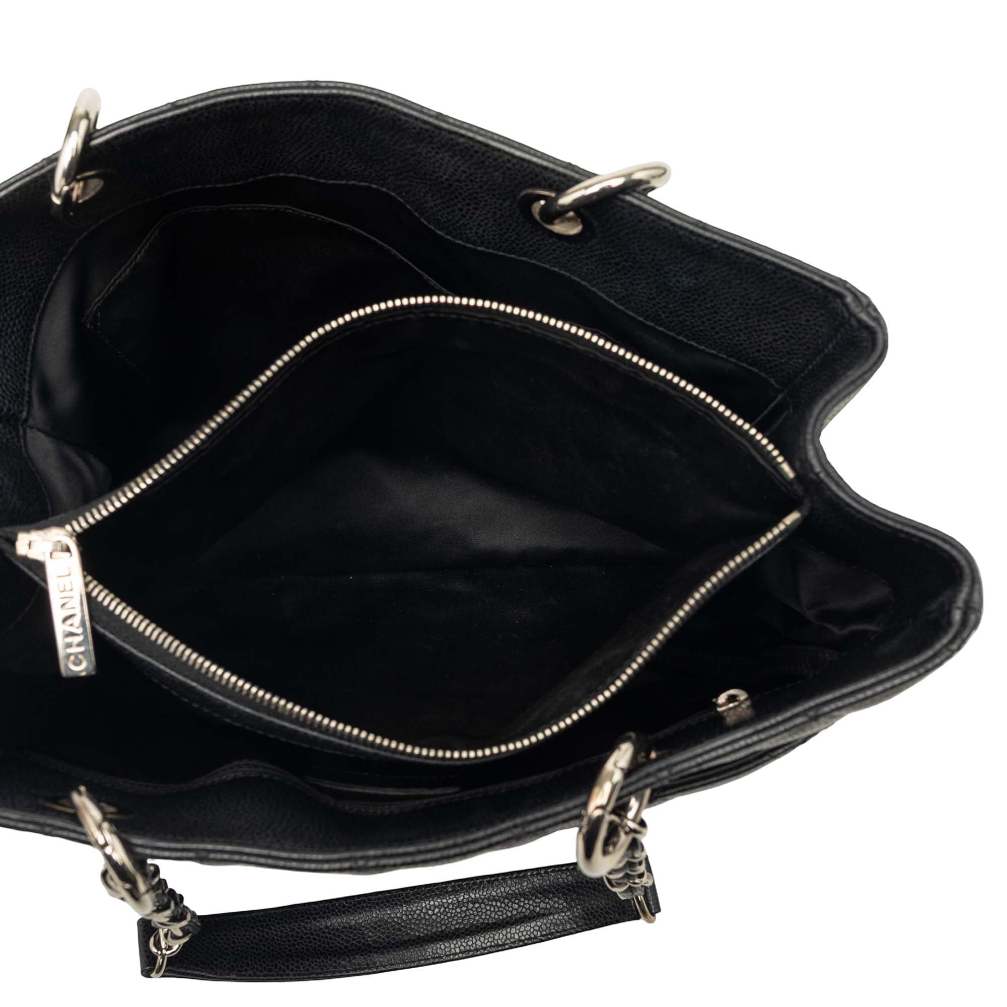Chanel Caviar Grand Shopping Tote - image 4