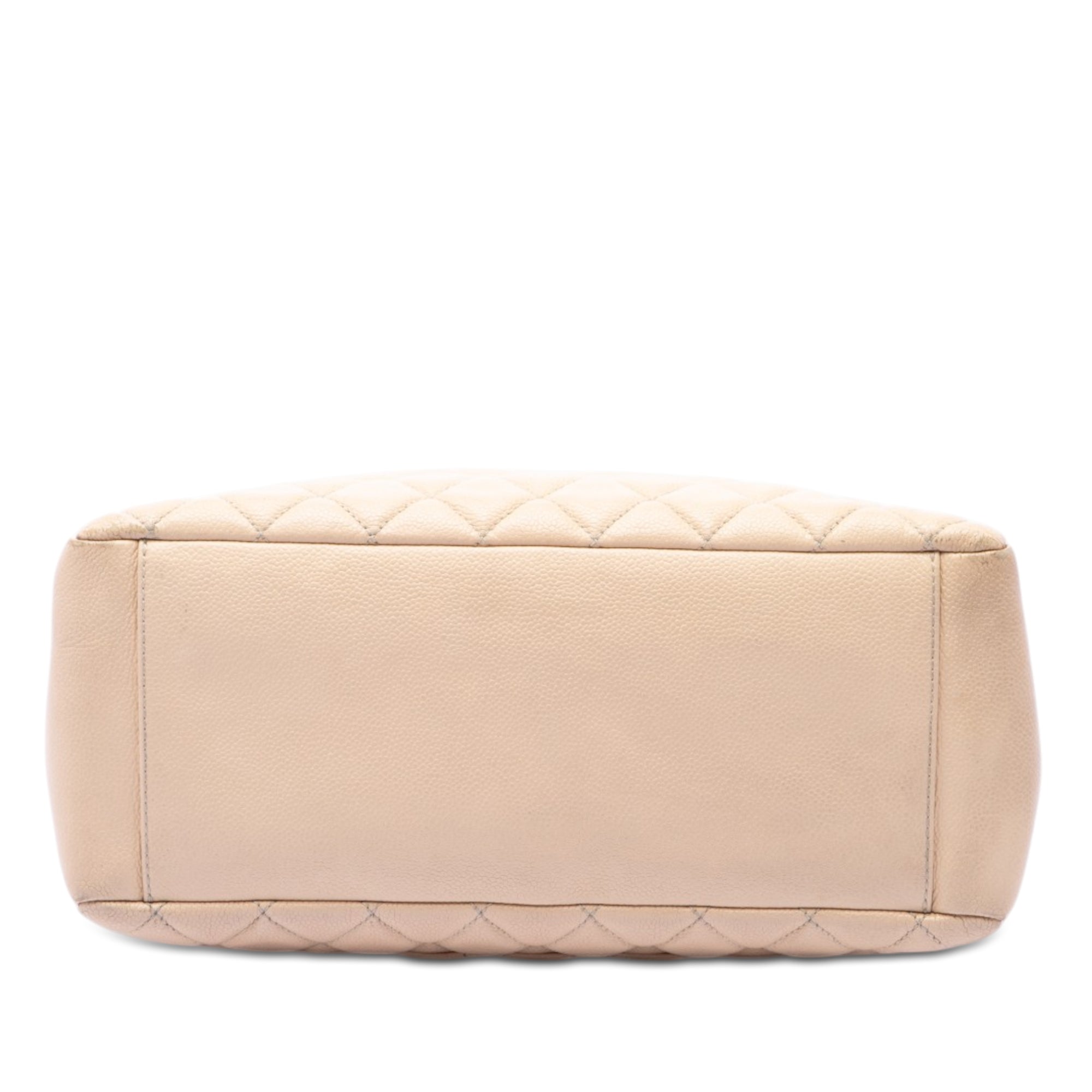 Chanel Caviar Grand Shopping Tote - image 3