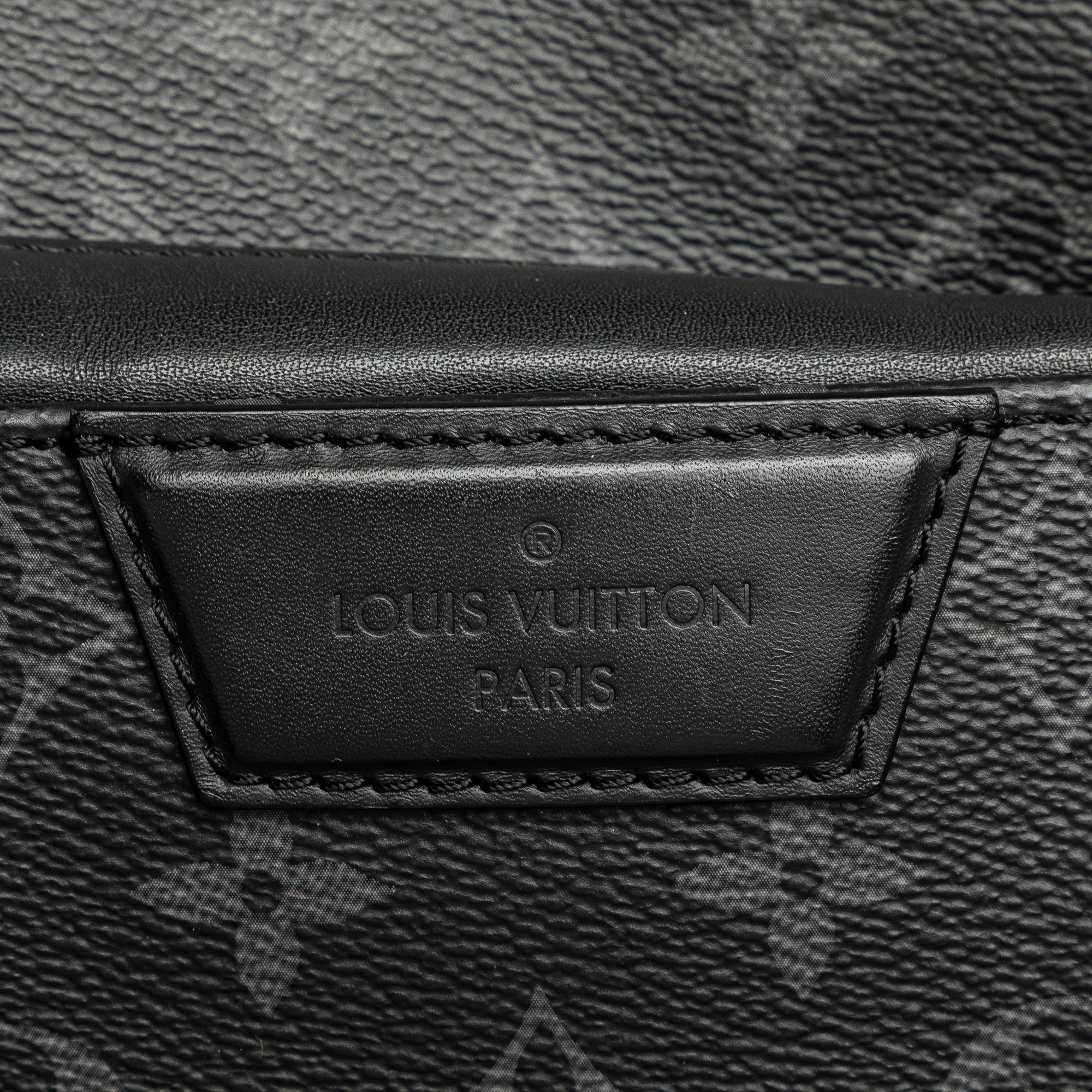 Louis Vuitton Monogram Eclipse Discovery - image 9