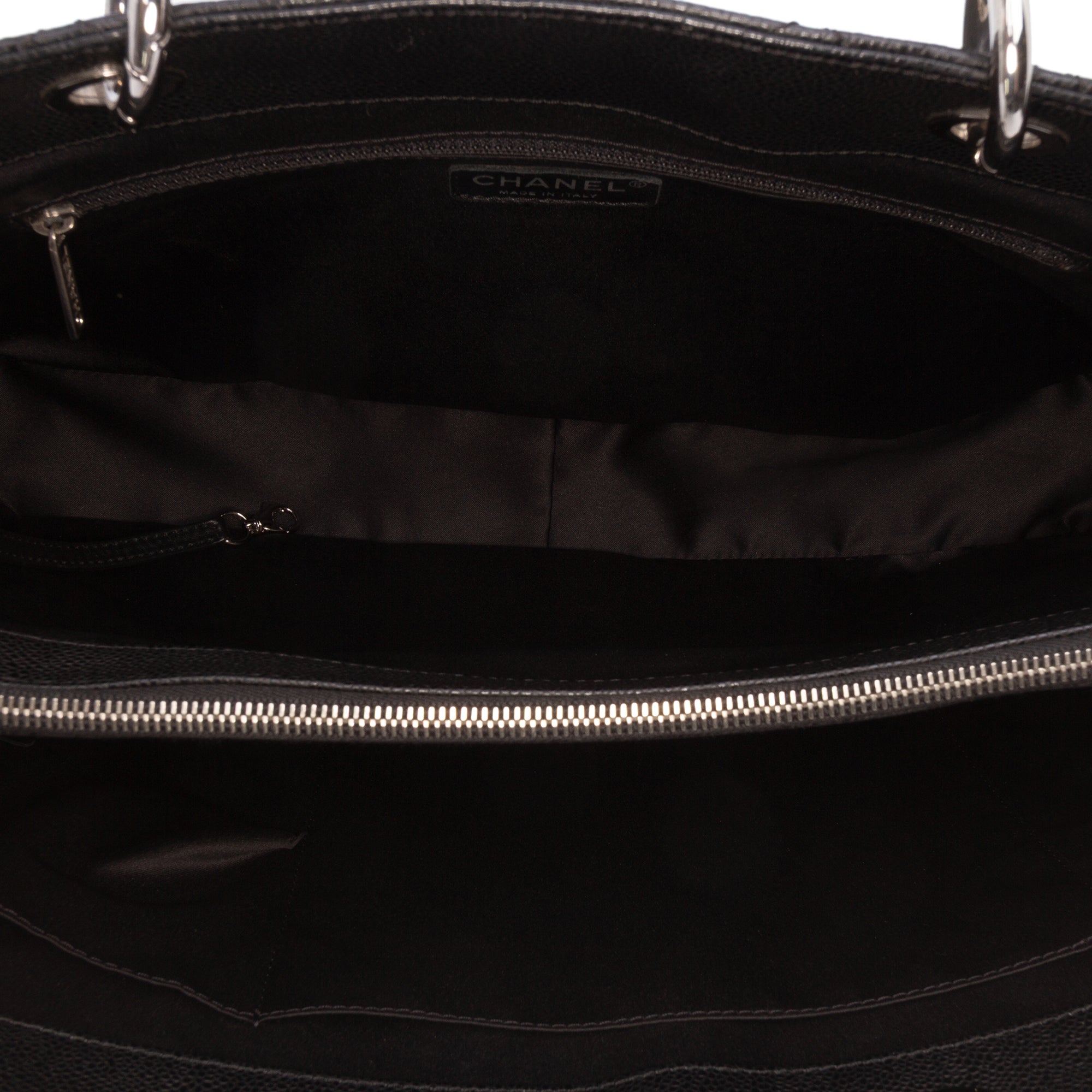 Chanel Caviar Grand Shopping Tote XL - image 4