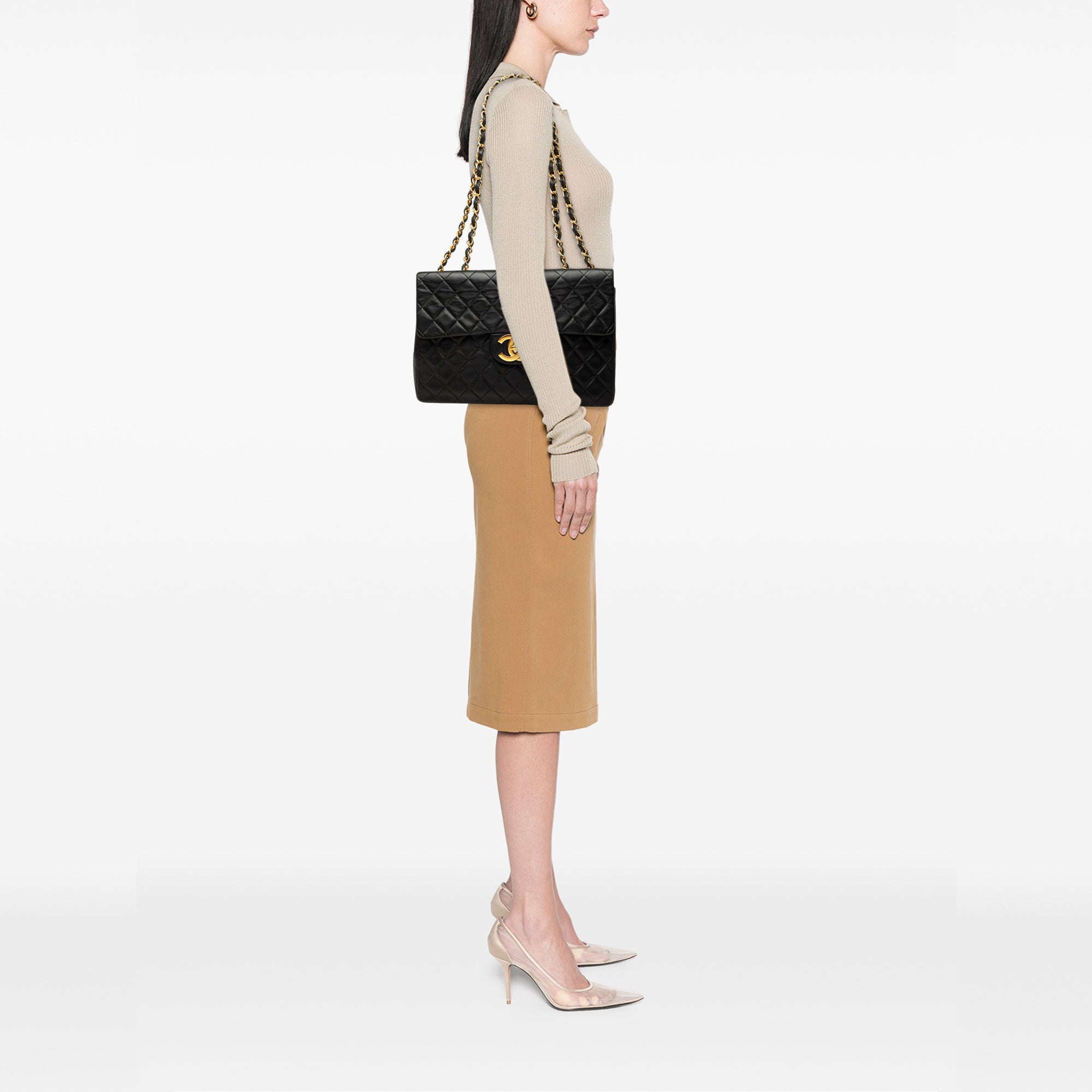 Chanel Maxi XL Classic Lambskin Single Flap - image 6