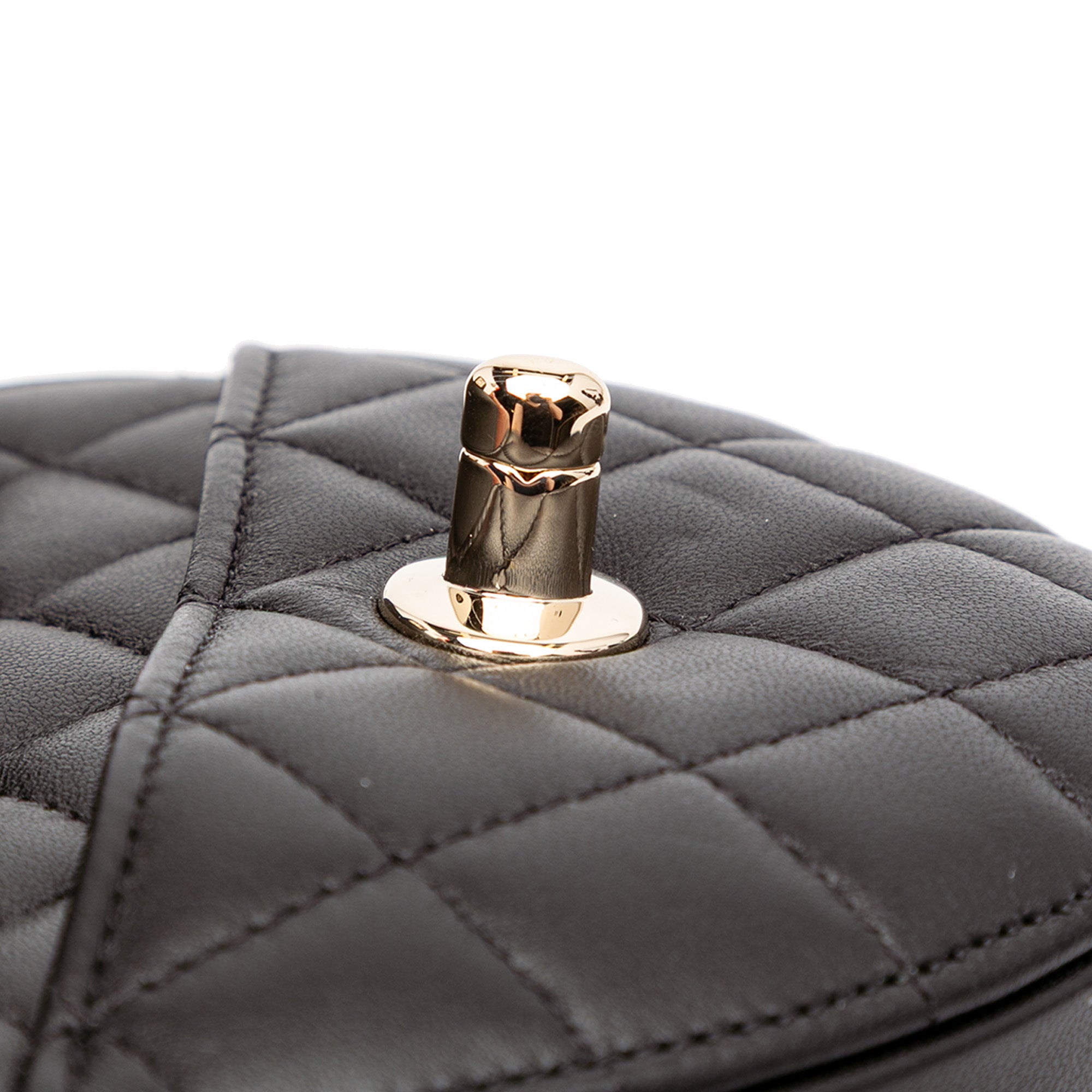 Chanel Mini Lambskin CC in Love Heart Crossbody - image 8