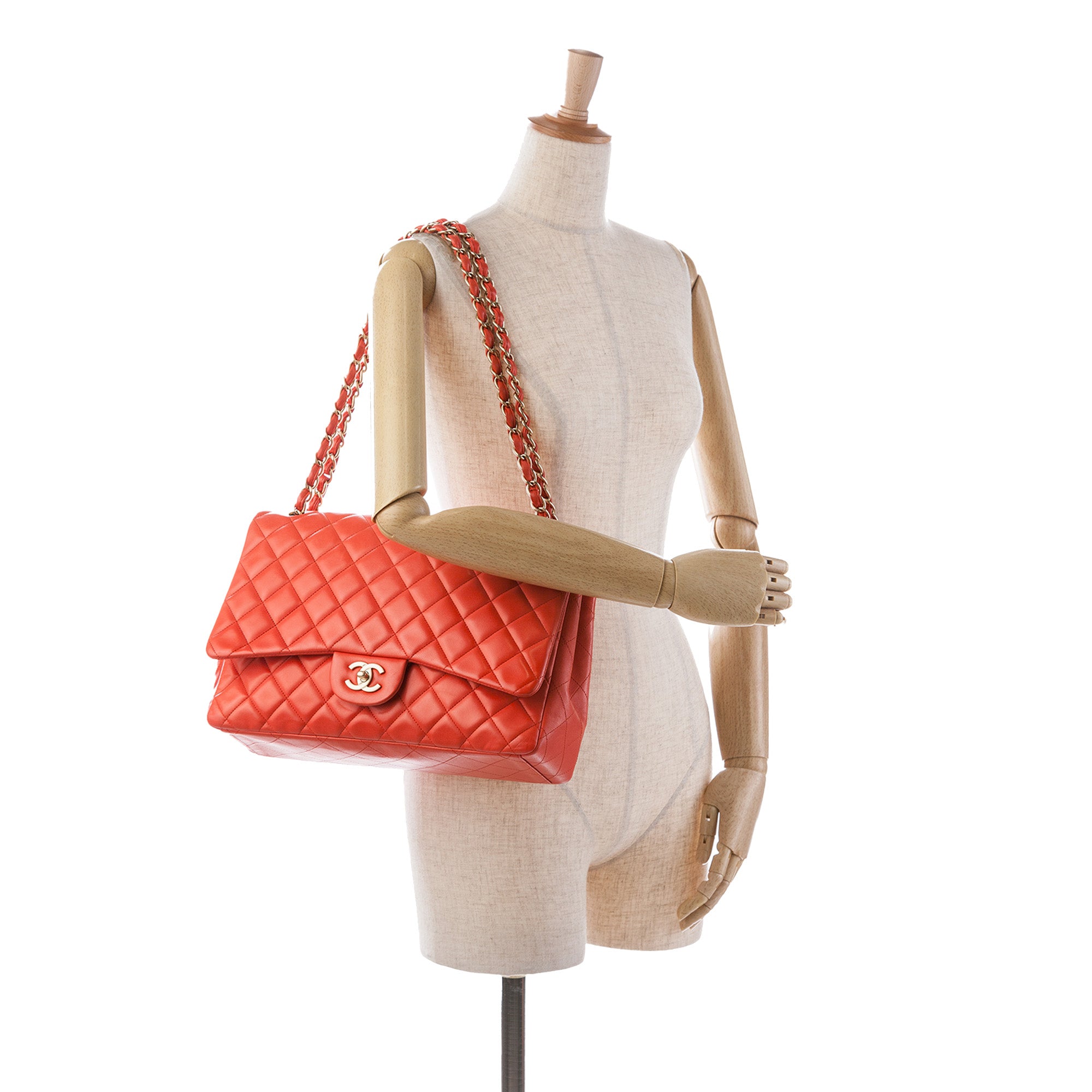 Chanel Maxi Classic Lambskin Single Flap - image 8