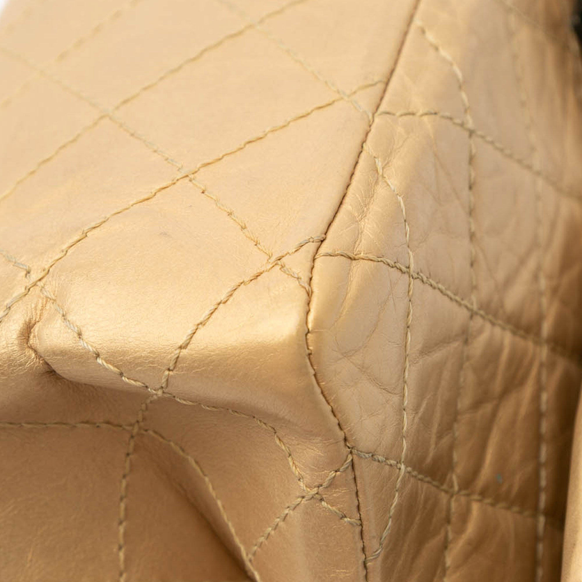 Chanel Reissue 2.55 Aged Calfskin Double Flap 227 - image 10