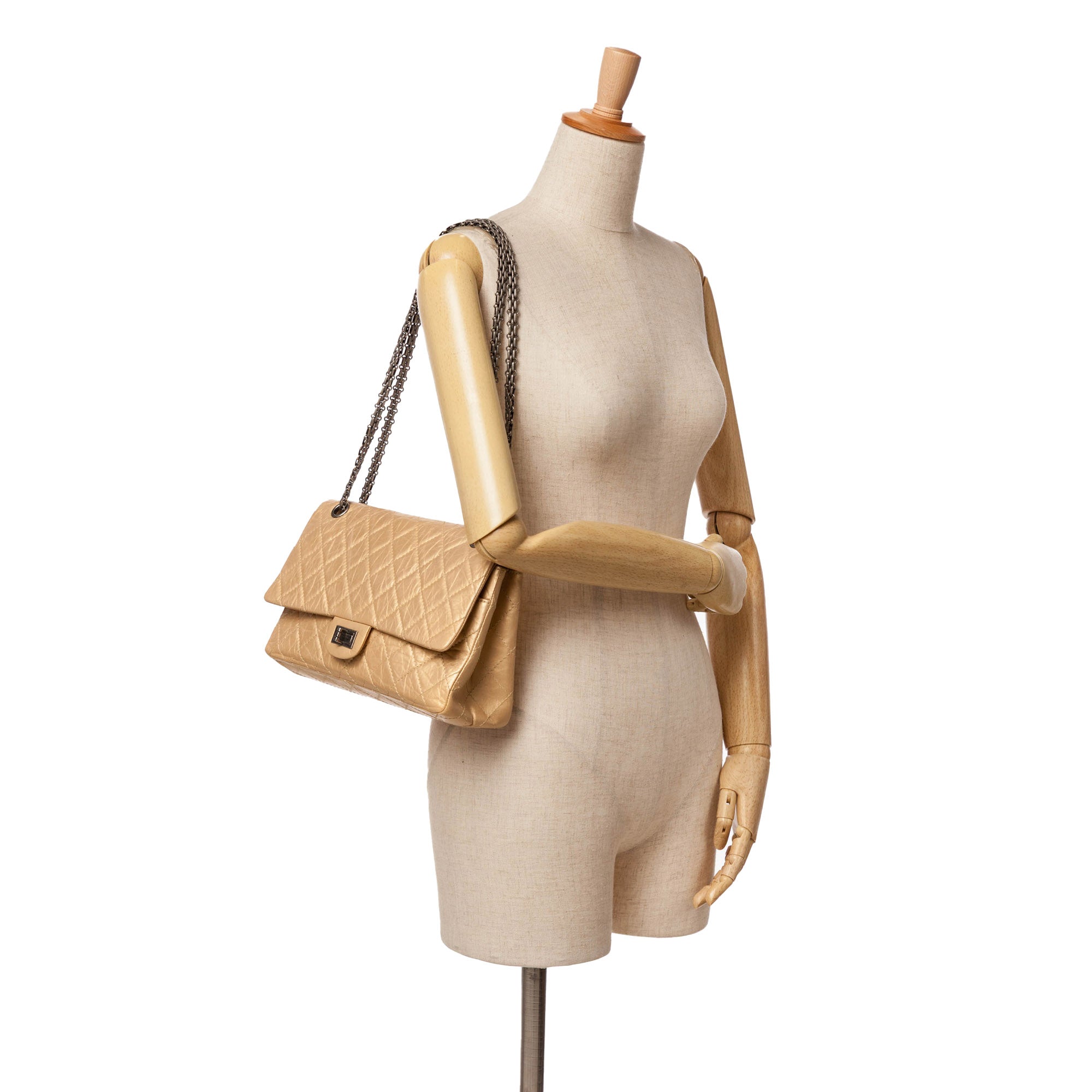 Chanel Reissue 2.55 Aged Calfskin Double Flap 227 - image 11