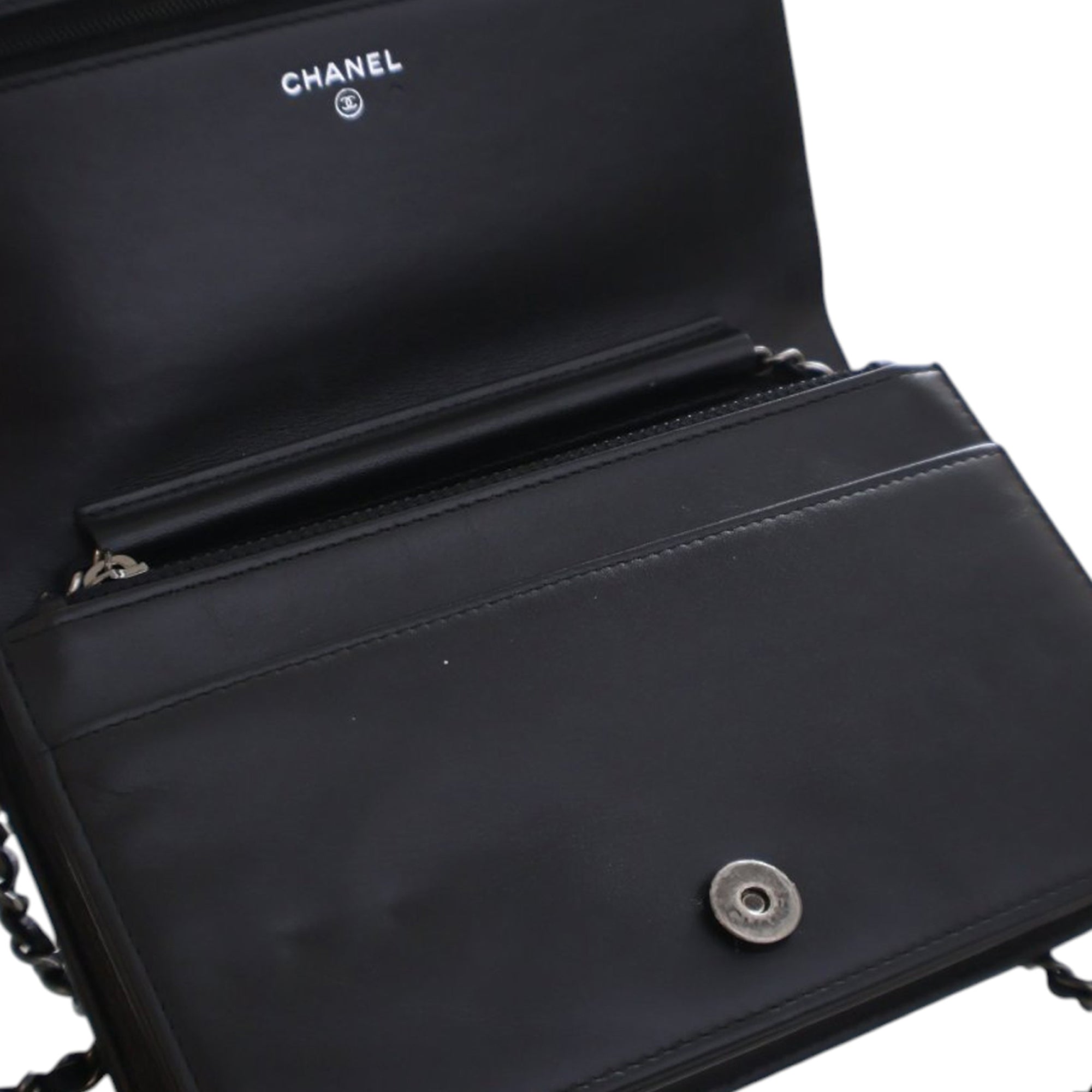 Chanel Calfskin Chain 20s Signe Wallet on Chain - image 7
