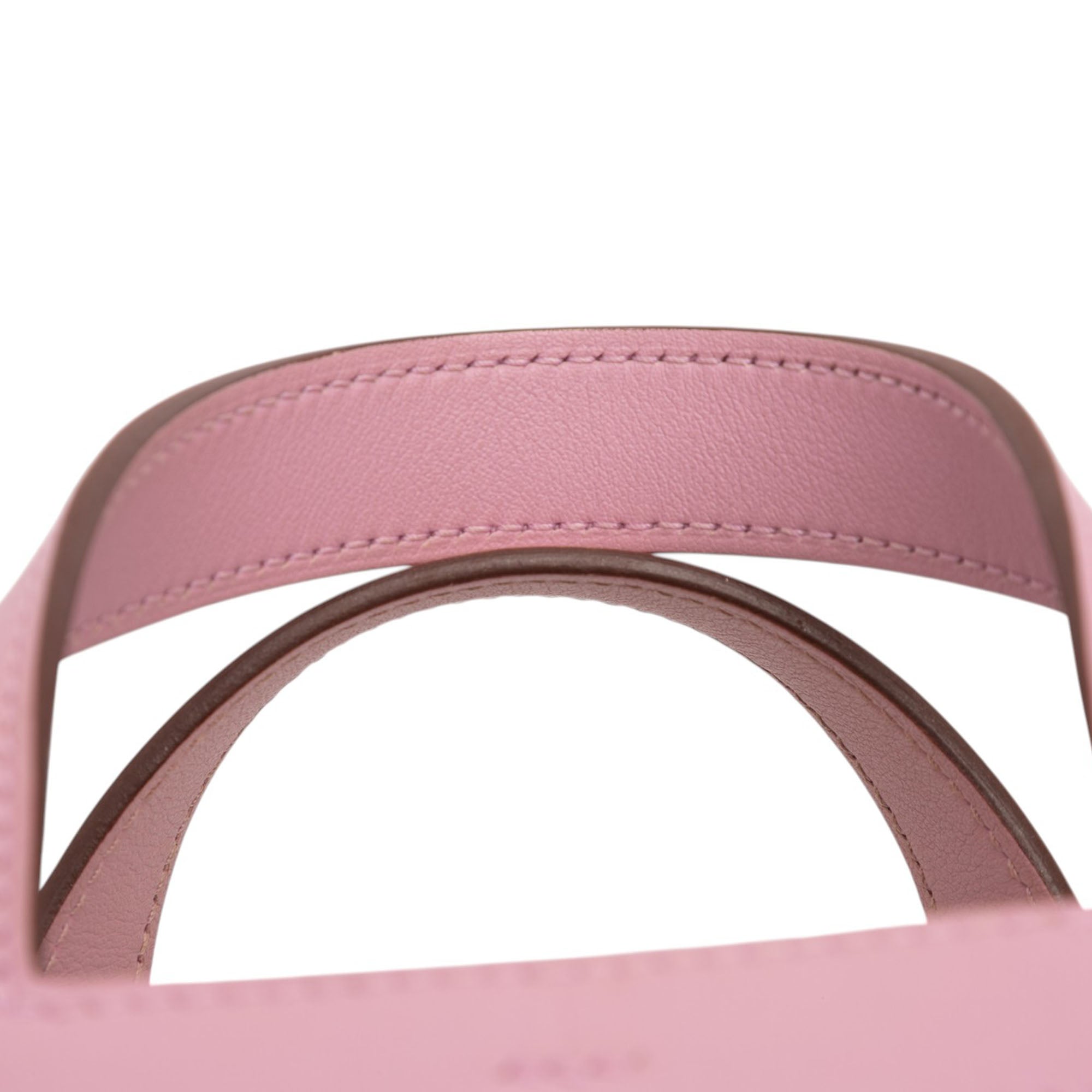 Hermès Clemence and Swift In The Loop 18 - image 7
