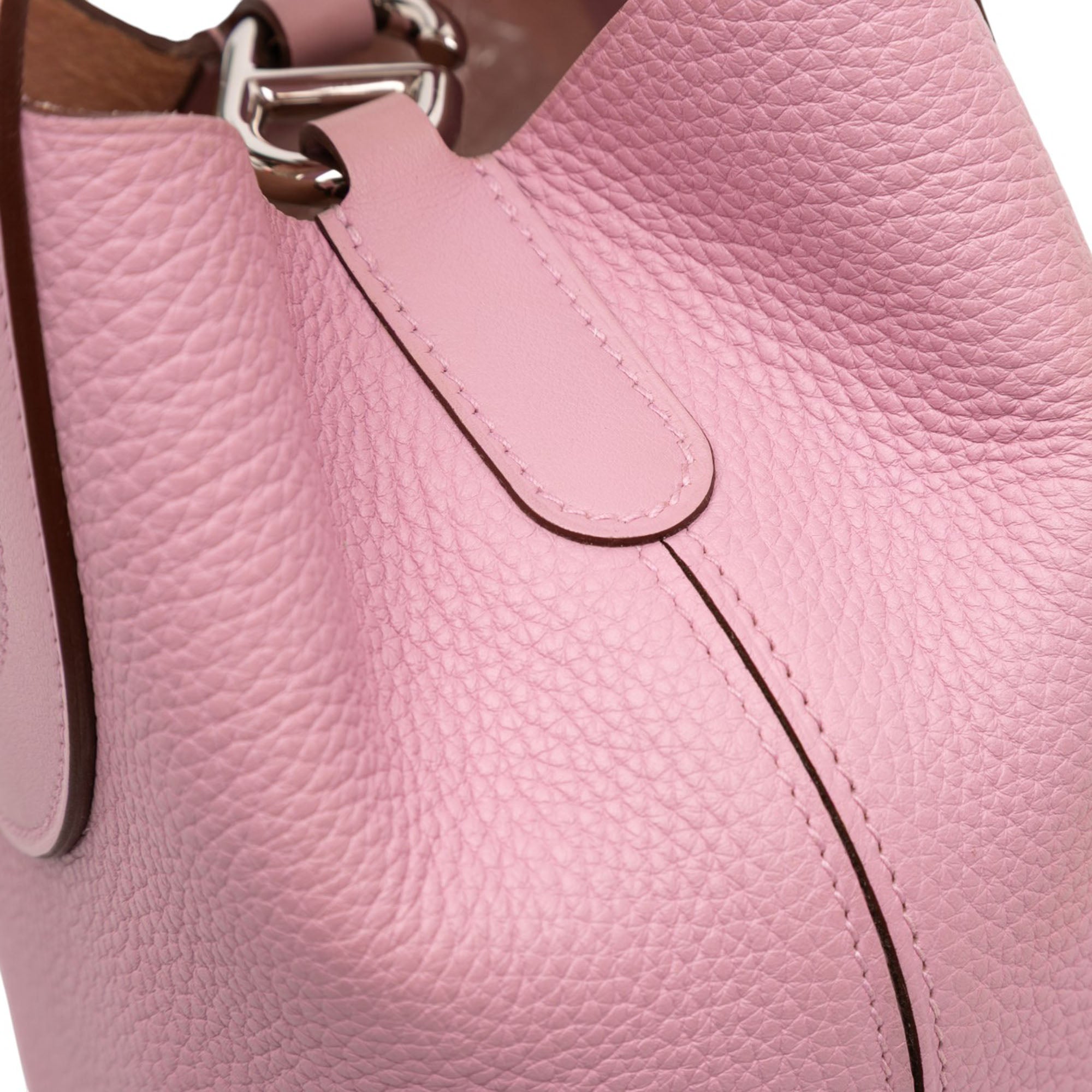 Hermès Clemence and Swift In The Loop 18 - image 9