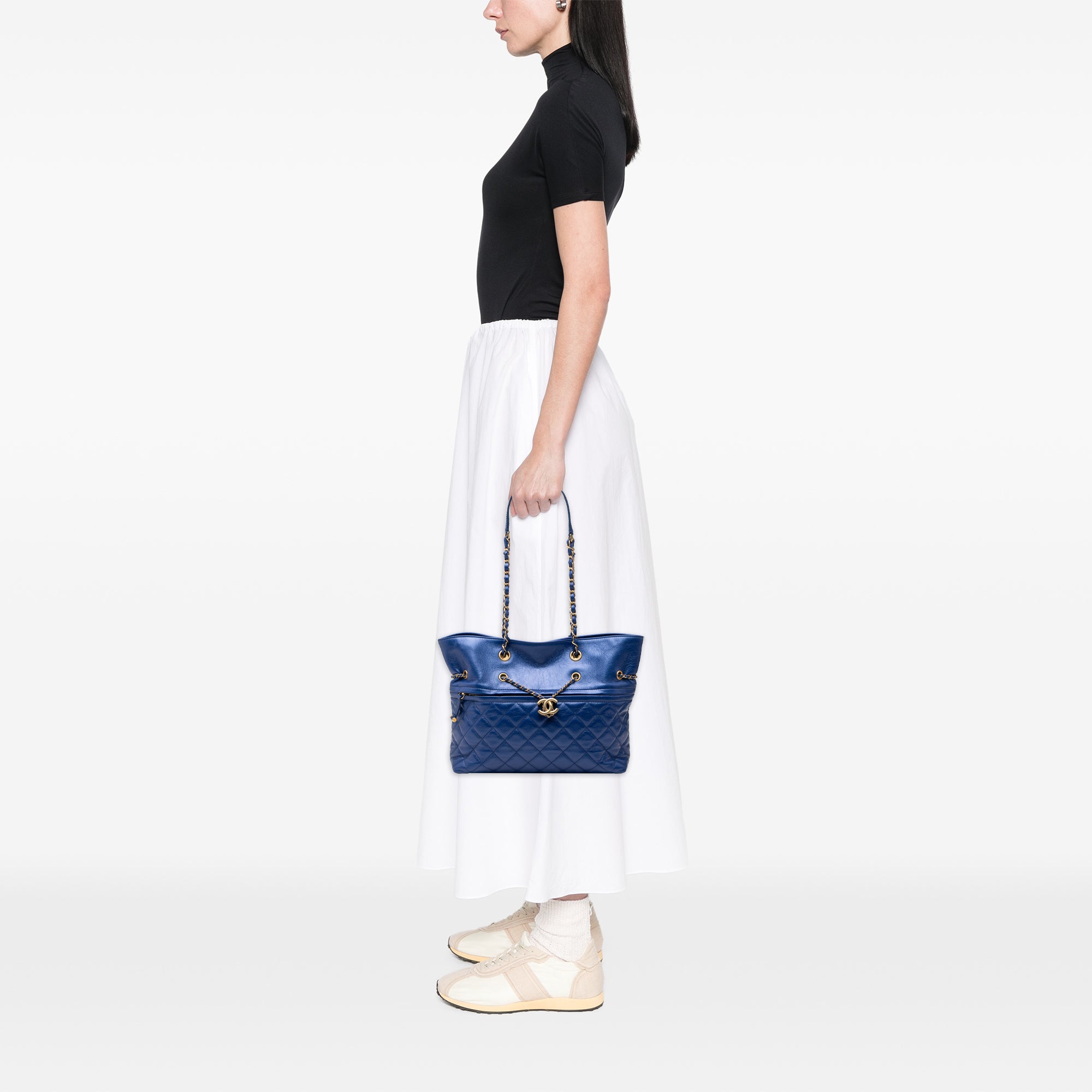 Chanel CC Calfskin Front Zip Drawstring Chain Tote - image 7