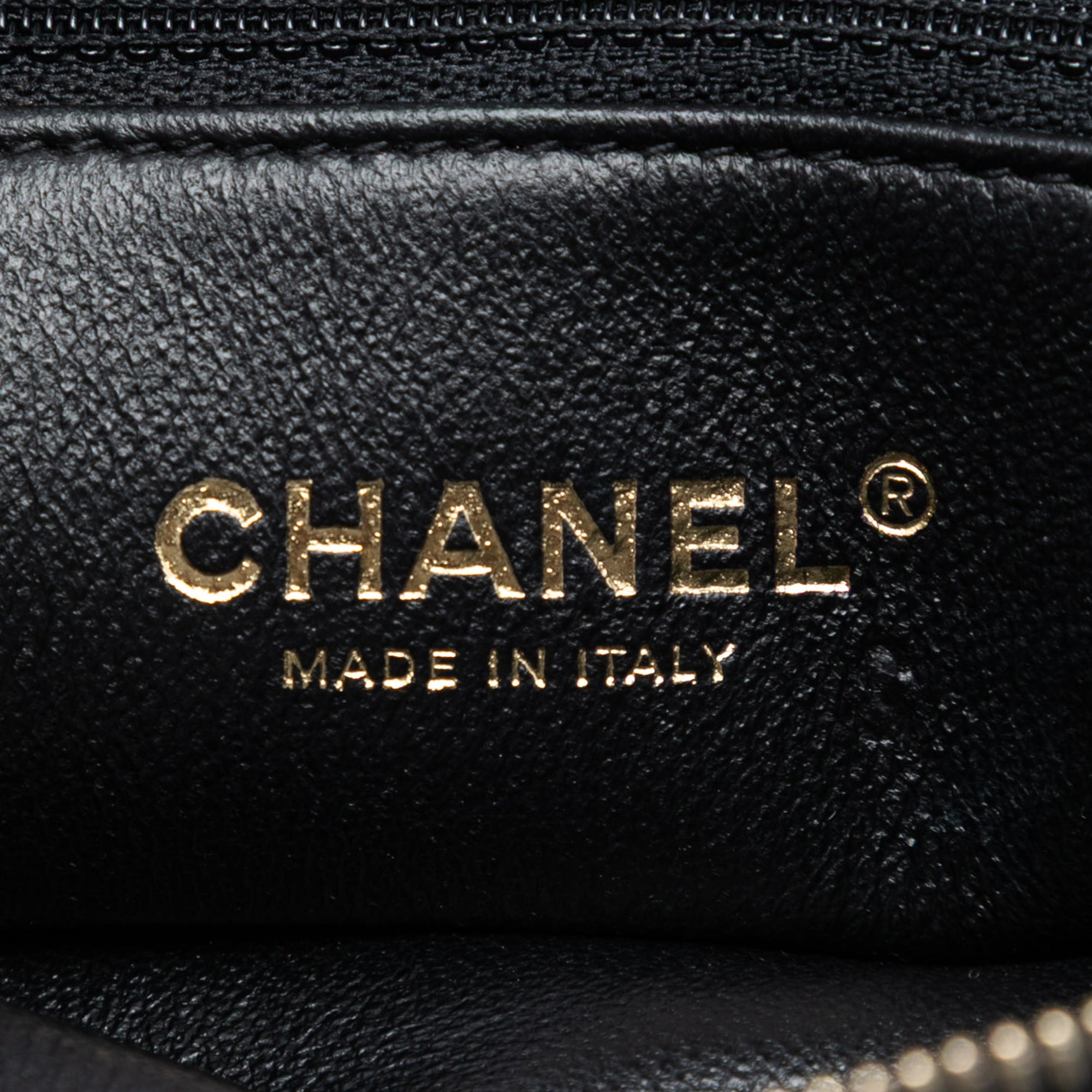 Chanel CC Chevron Calfskin Envelope Clutch - image 5