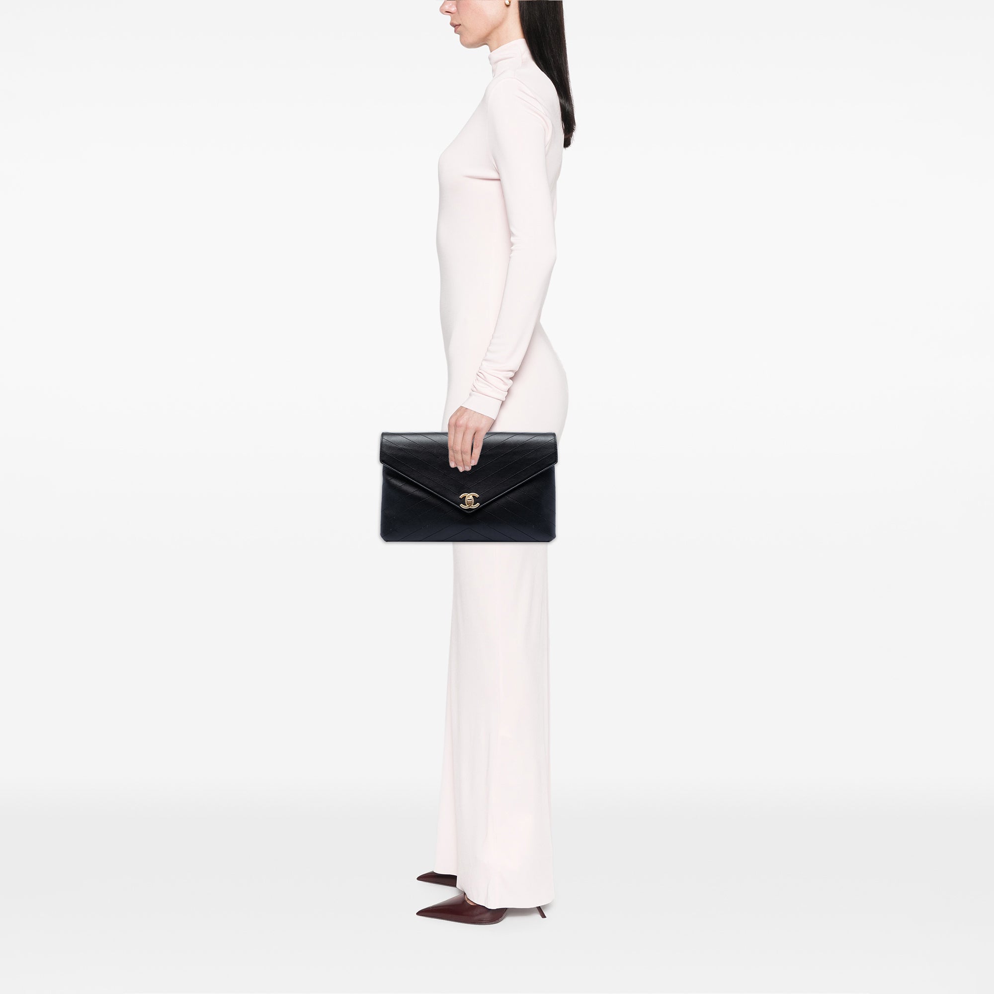 Chanel CC Chevron Calfskin Envelope Clutch - image 7