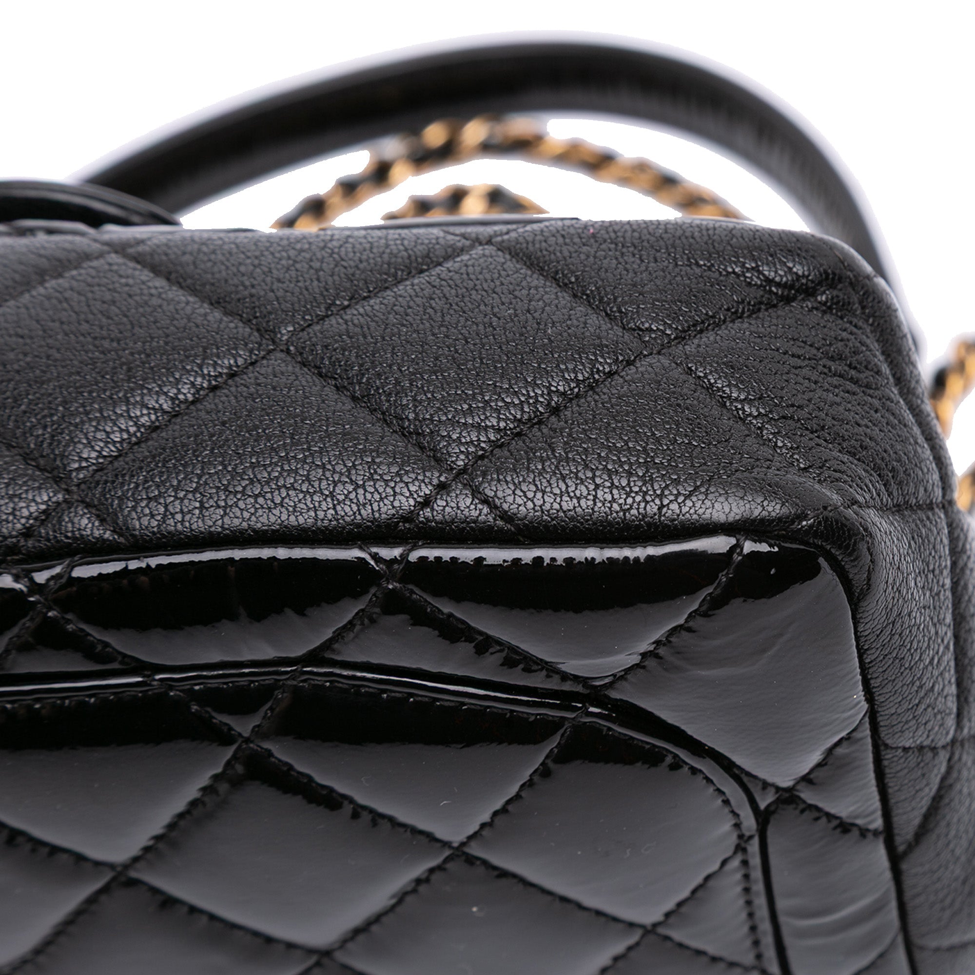 Chanel Paris-Salzburg Small Patent and Goatskin CC Eyelet Flap - image 12