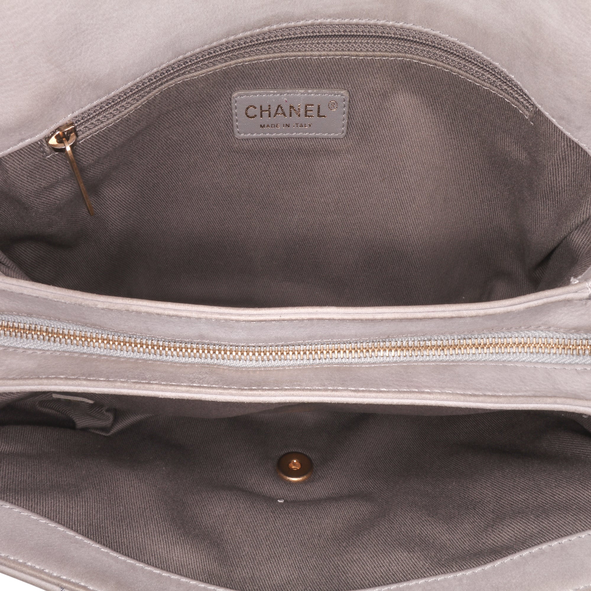 Chanel Jumbo Quilted Calfskin Triple Stitched Flap - image 4