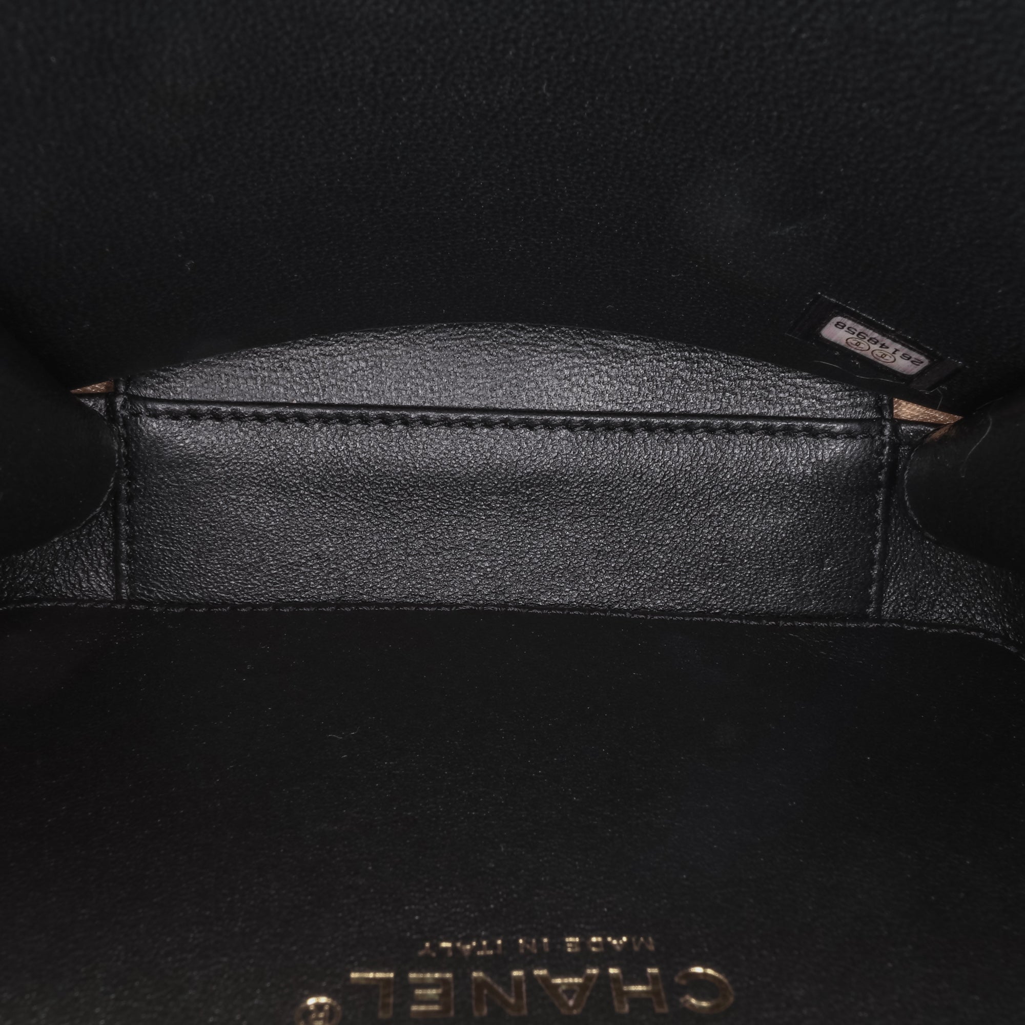 Chanel Small Bicolor Caviar CC Filigree Vanity Case - image 6