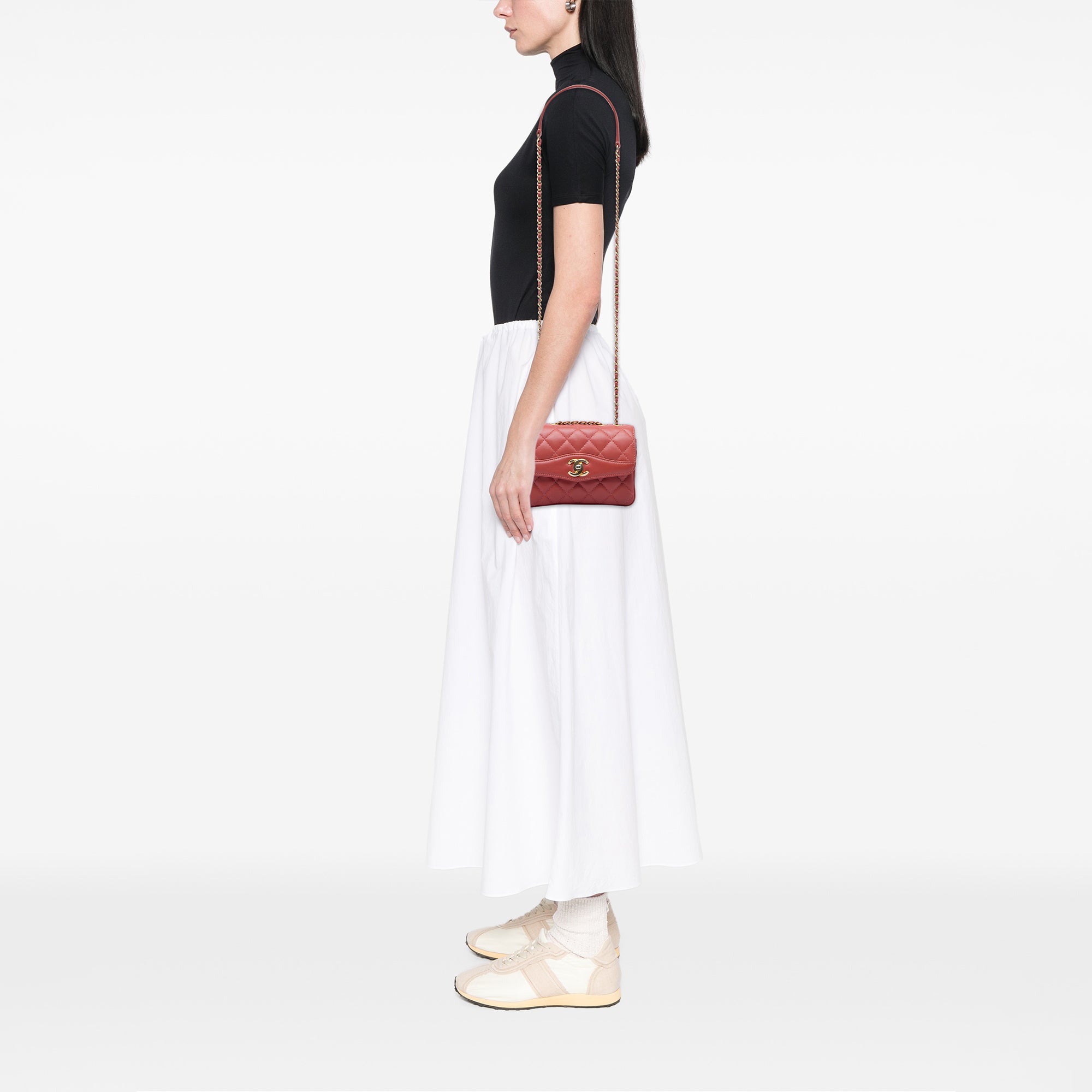 Chanel Small Quilted Lambskin Daily Companion Flap - image 6